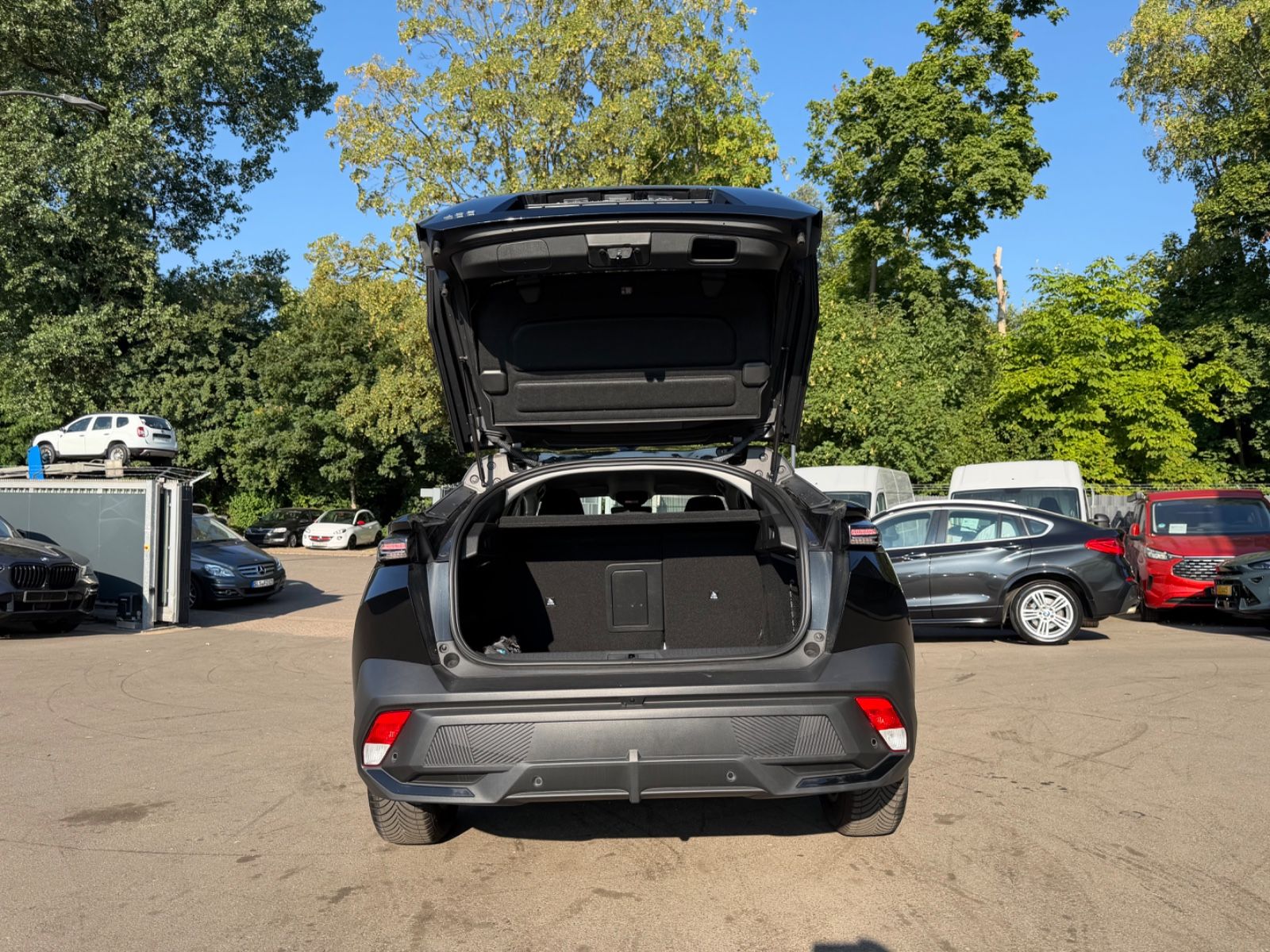 Fahrzeugabbildung Peugeot 408 PURETECH 130 ALLURE *1.HAND*AUT*LED*KAM*NAVI