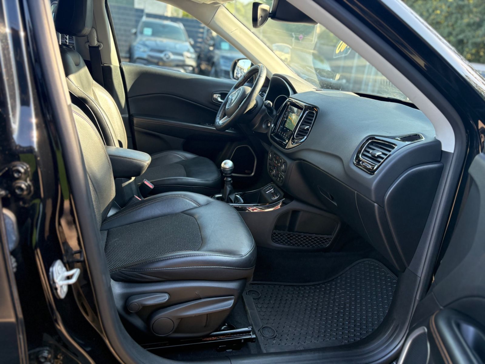Fahrzeugabbildung Jeep COMPASS LIMITED FWD *FACELIFT*KAMERA*LEDER*