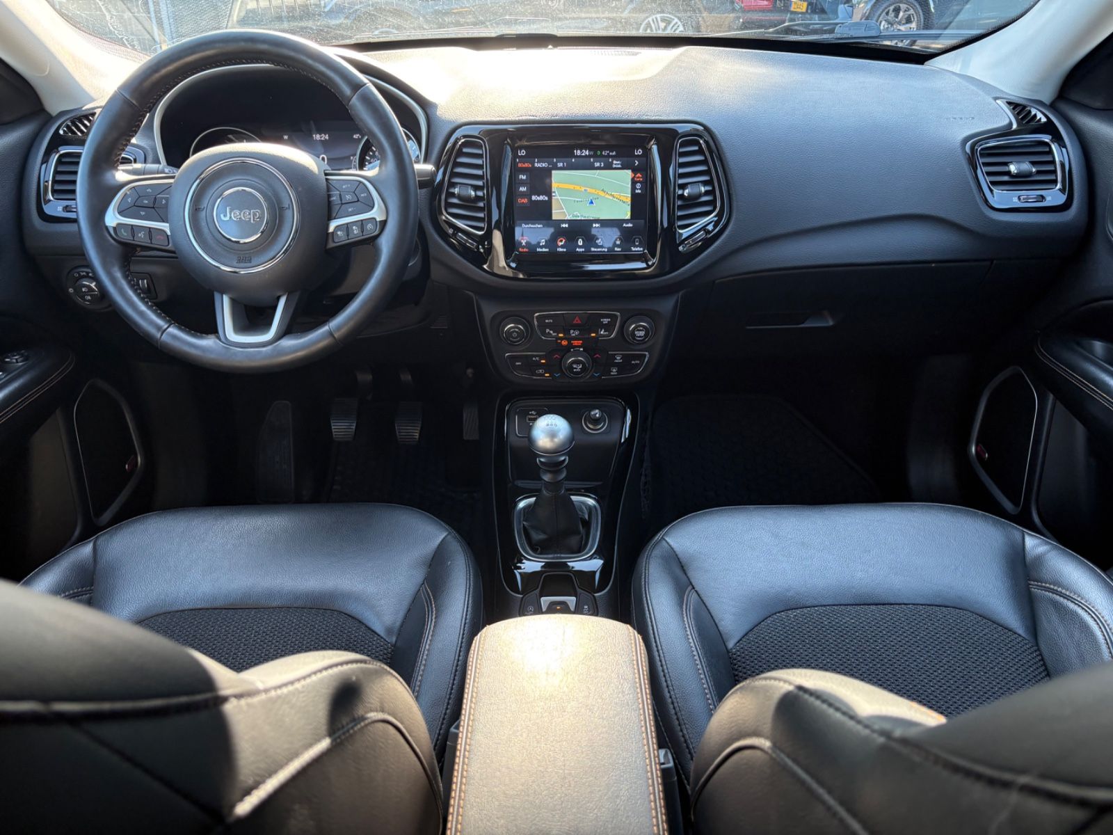 Fahrzeugabbildung Jeep COMPASS LIMITED FWD *FACELIFT*KAMERA*LEDER*