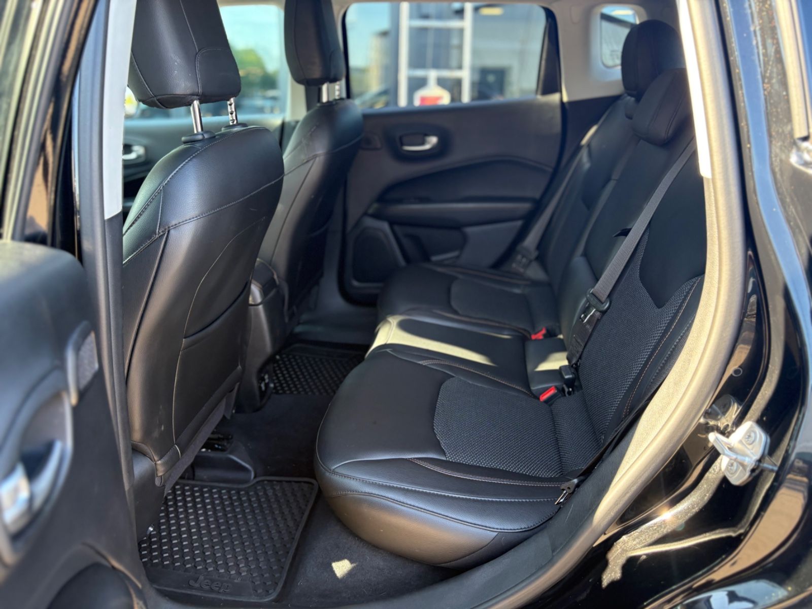 Fahrzeugabbildung Jeep COMPASS LIMITED FWD *FACELIFT*KAMERA*LEDER*