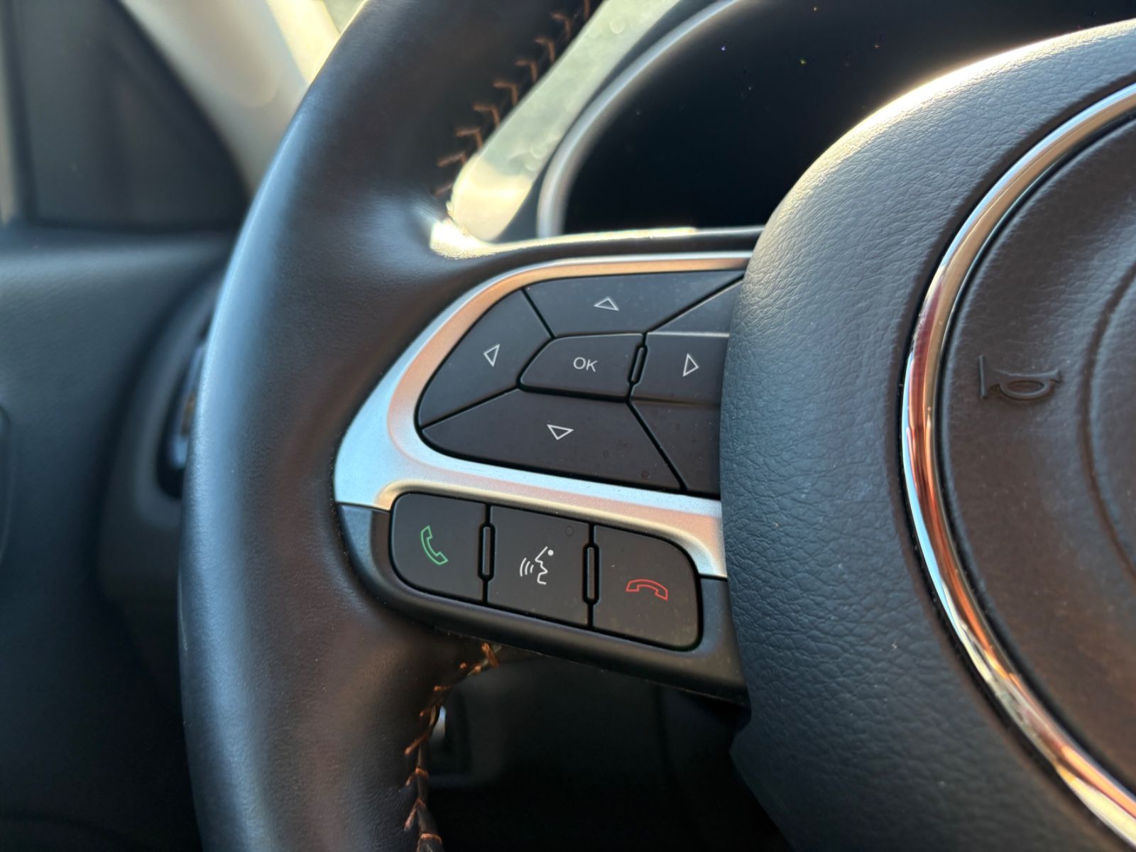 Fahrzeugabbildung Jeep COMPASS LIMITED FWD *FACELIFT*KAMERA*LEDER*