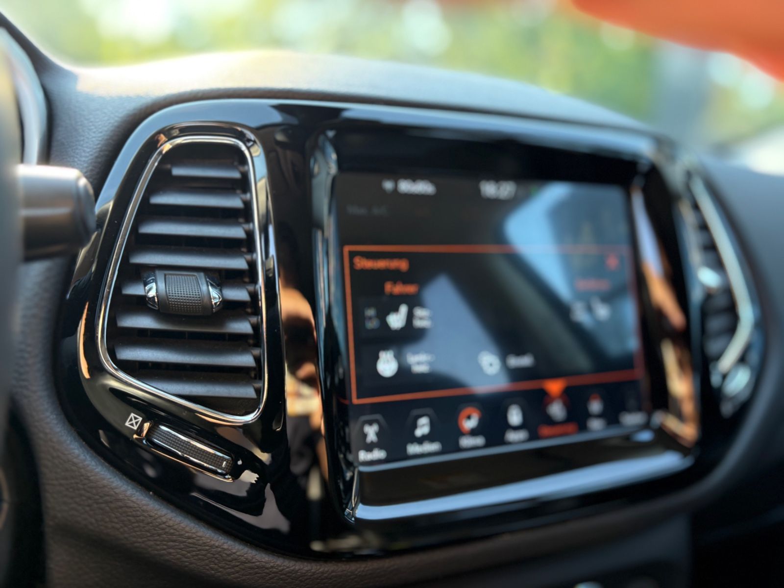 Fahrzeugabbildung Jeep COMPASS LIMITED FWD *FACELIFT*KAMERA*LEDER*