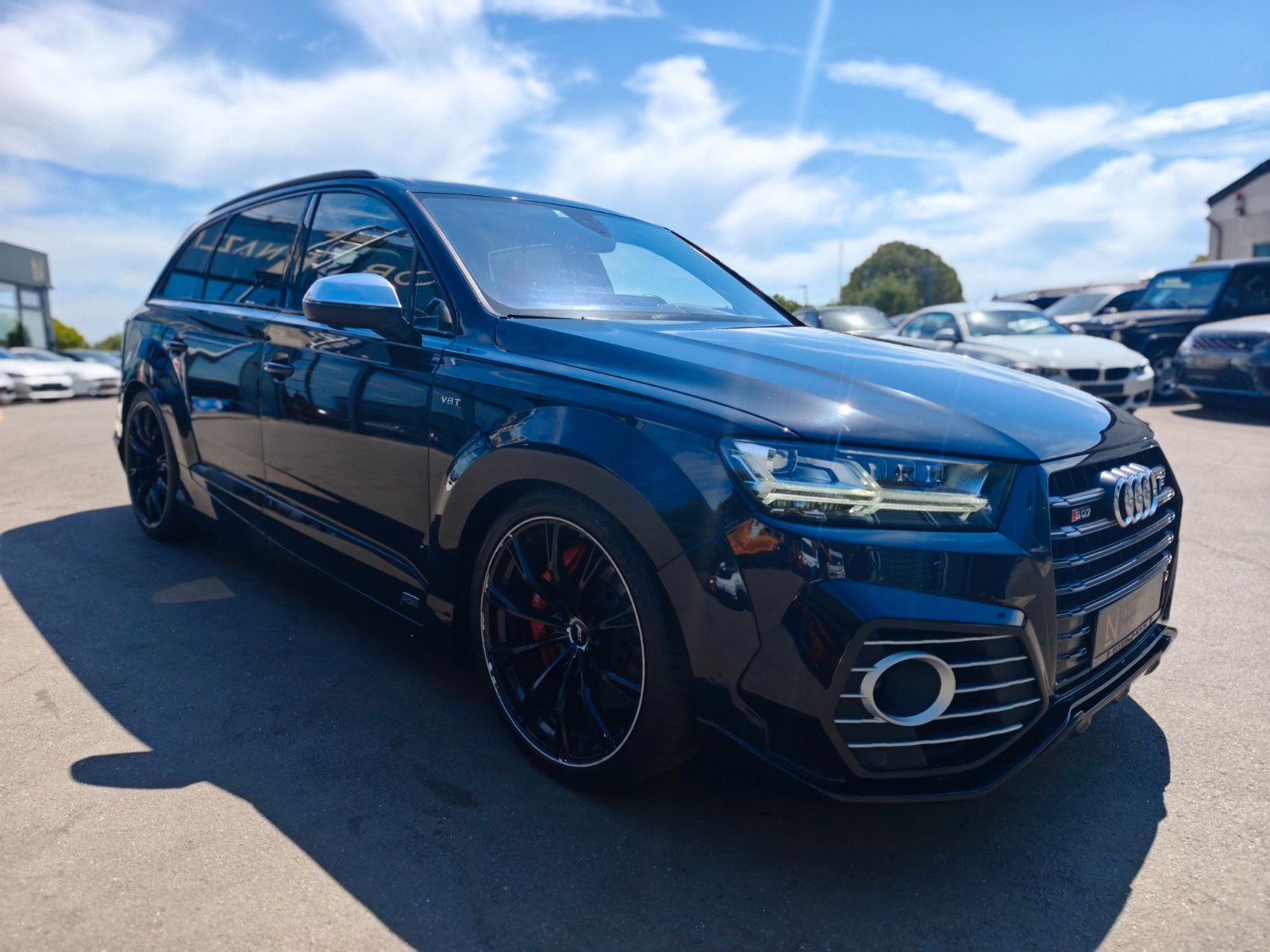 Fahrzeugabbildung Audi SQ7 4.0 TDI QUATTRO *ABT*1.HD*LUFT*PANO*7SITZER*