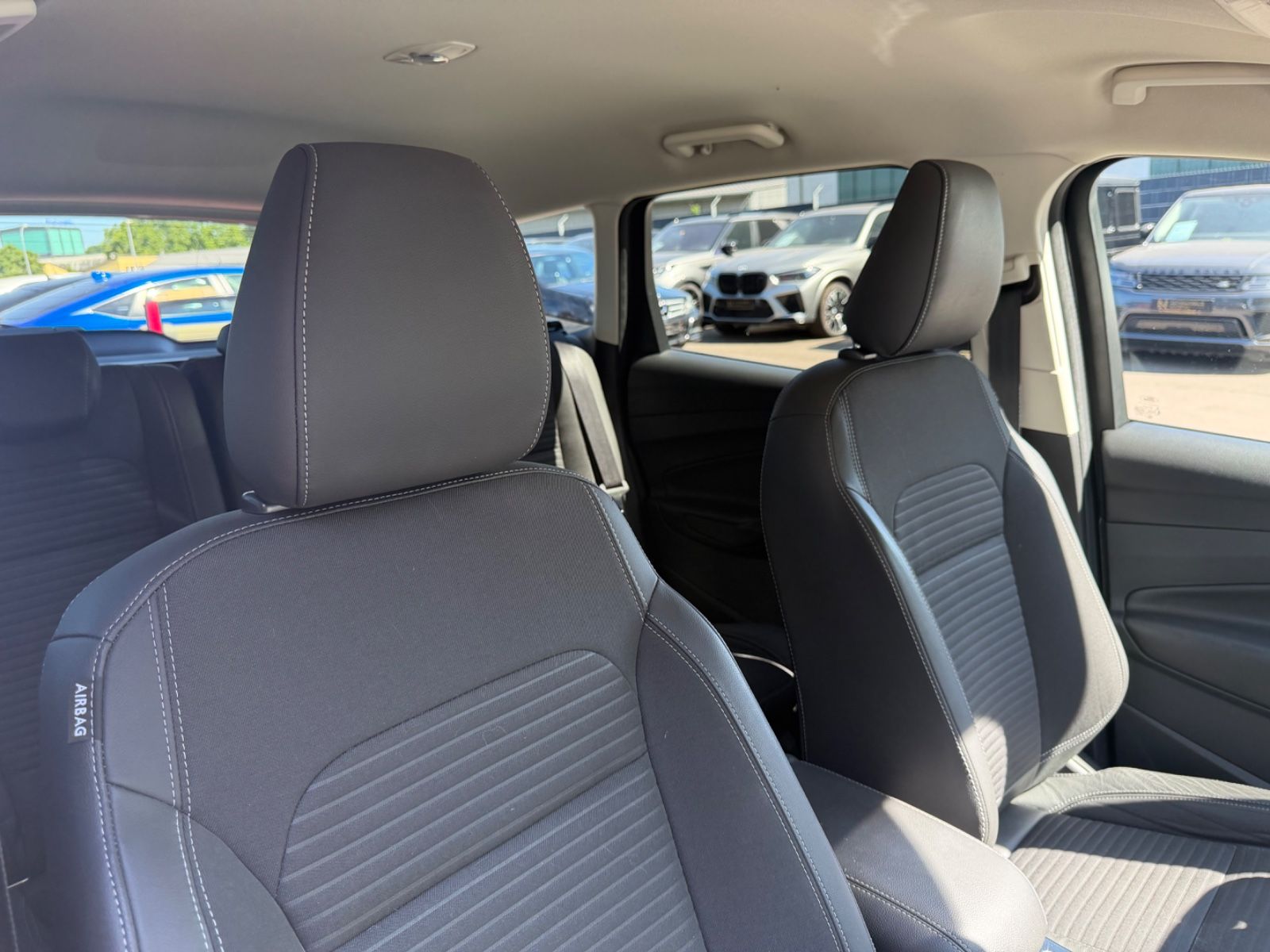 Fahrzeugabbildung Ford KUGA TITANIUM*NAVI*KLIMAAUTO.*SHZ*KAMERA*