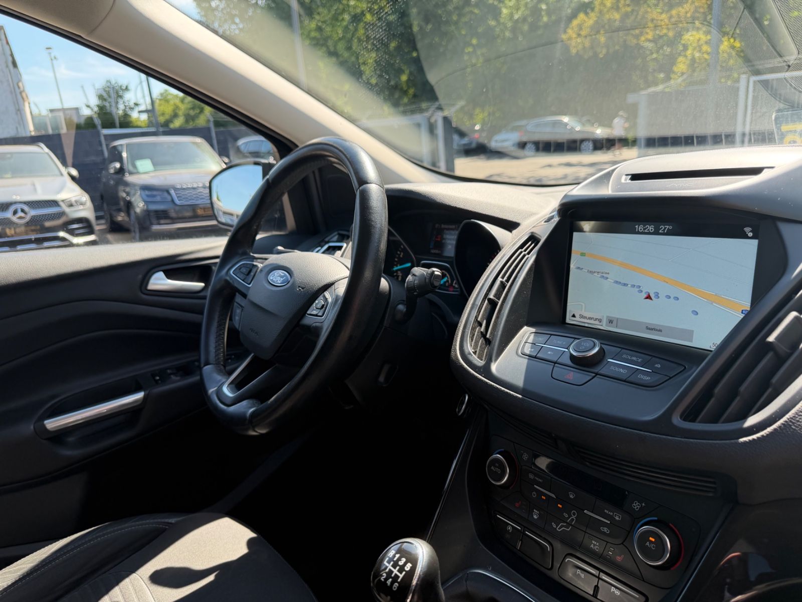 Fahrzeugabbildung Ford KUGA TITANIUM*NAVI*KLIMAAUTO.*SHZ*KAMERA*