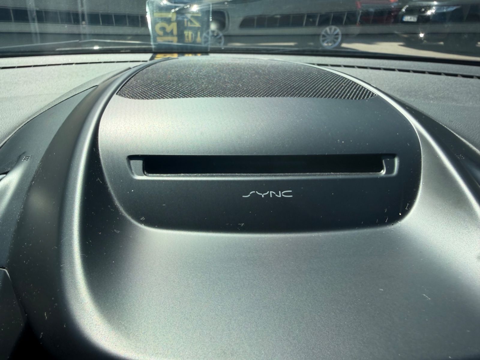 Fahrzeugabbildung Ford KUGA TITANIUM*NAVI*KLIMAAUTO.*SHZ*KAMERA*