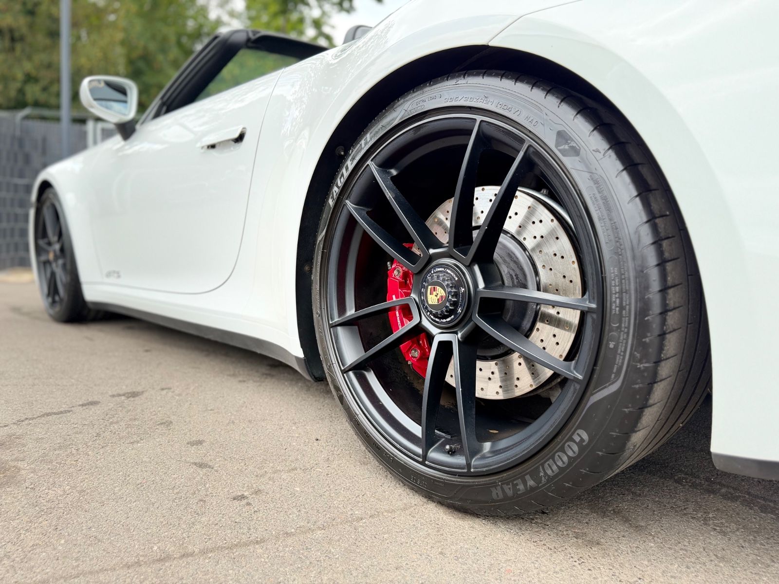 Fahrzeugabbildung Porsche 992 GTS CABRIO CARRERA 4*APPROVED*SPORT-DESIGN*