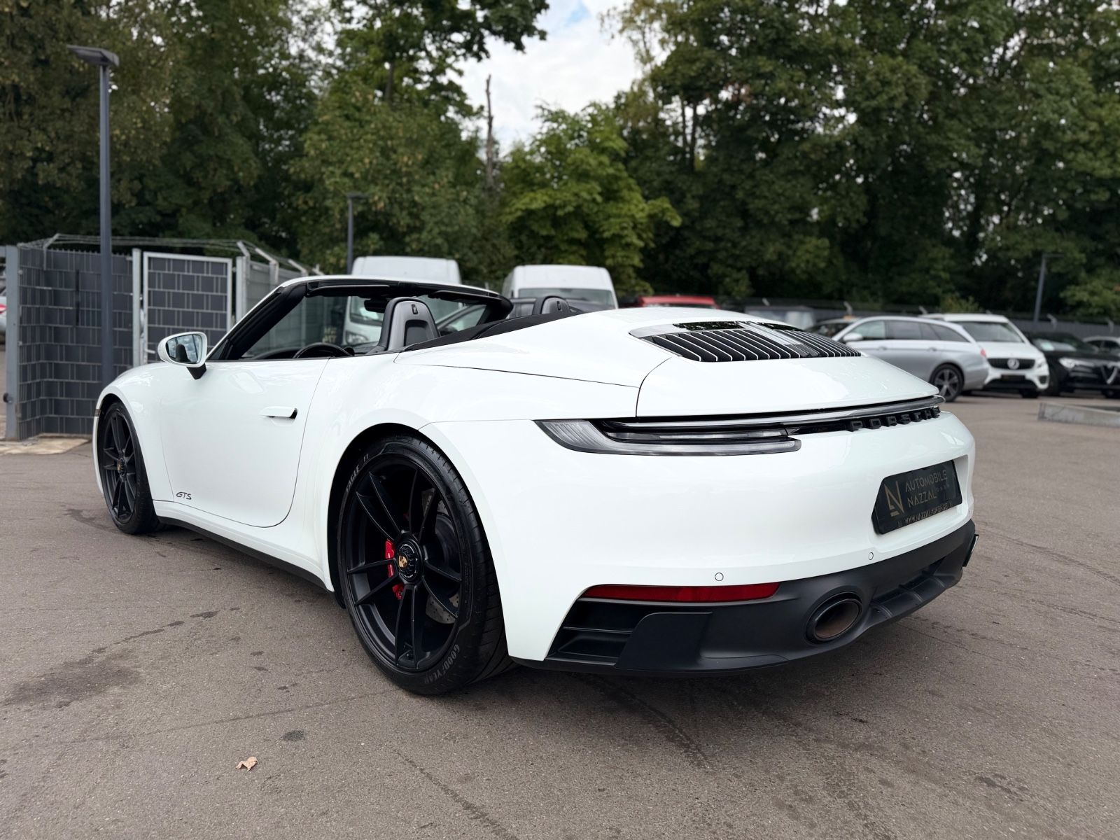 Fahrzeugabbildung Porsche 992 GTS CABRIO CARRERA 4*APPROVED*SPORT-DESIGN*
