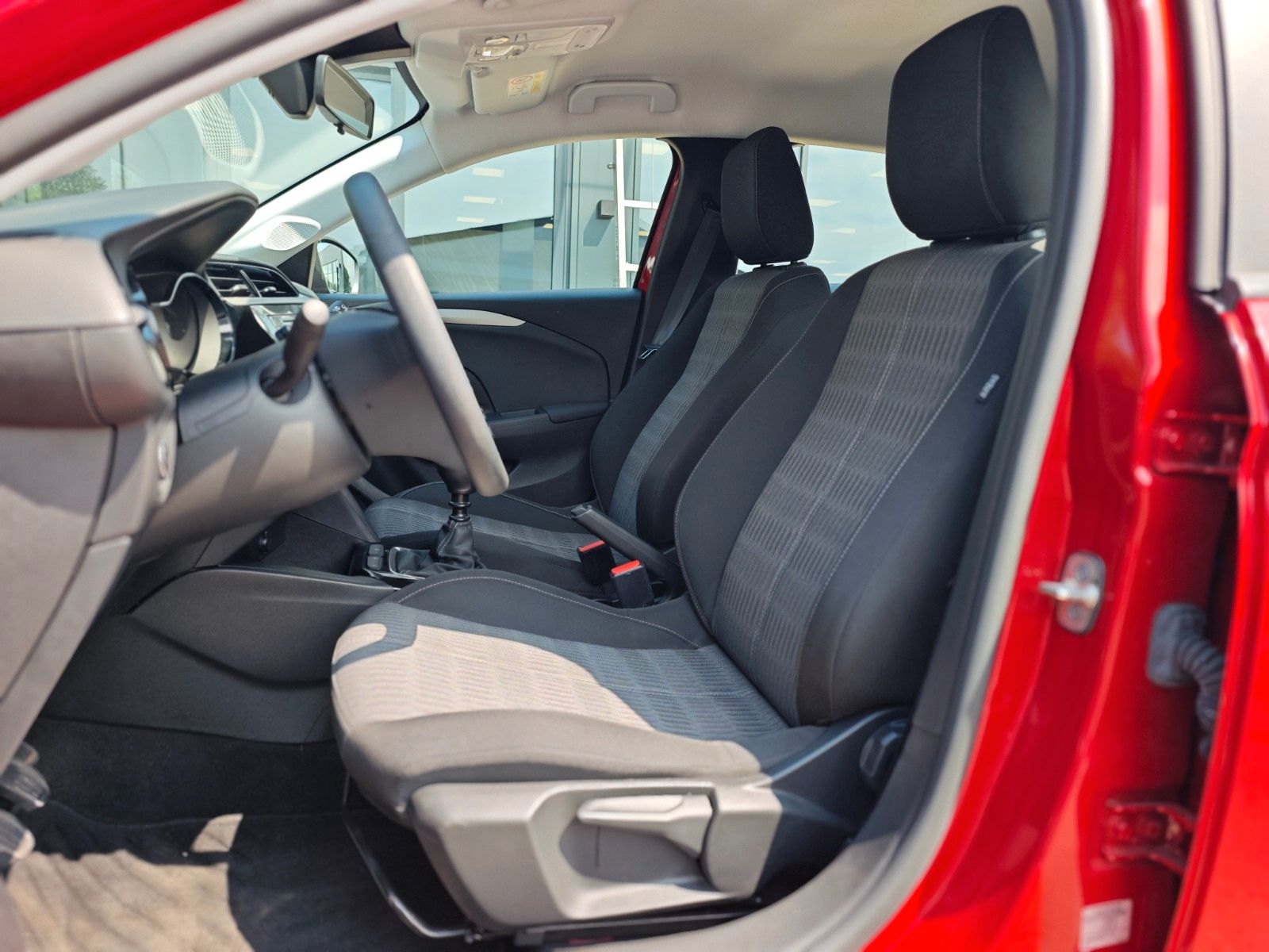 Fahrzeugabbildung Opel CORSA F*KLIMA*PDC*SITZHEIZUNG*TEMPOMAT*
