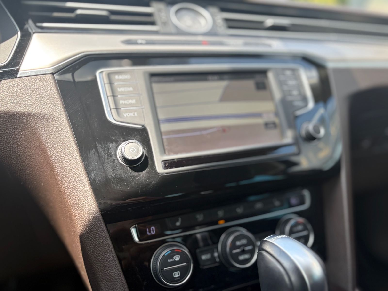 Fahrzeugabbildung Volkswagen PASSAT LIM. HIGHLINE *AUTOMATIK*ALCANTARA*SHZ*