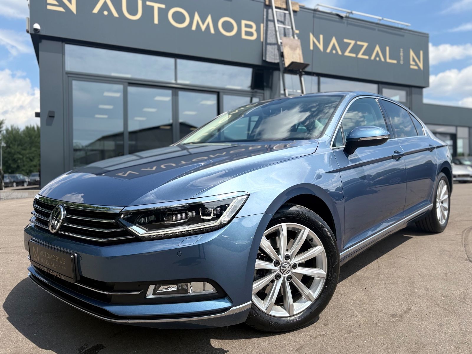 Fahrzeugabbildung Volkswagen PASSAT LIM. HIGHLINE *AUTOMATIK*ALCANTARA*SHZ*