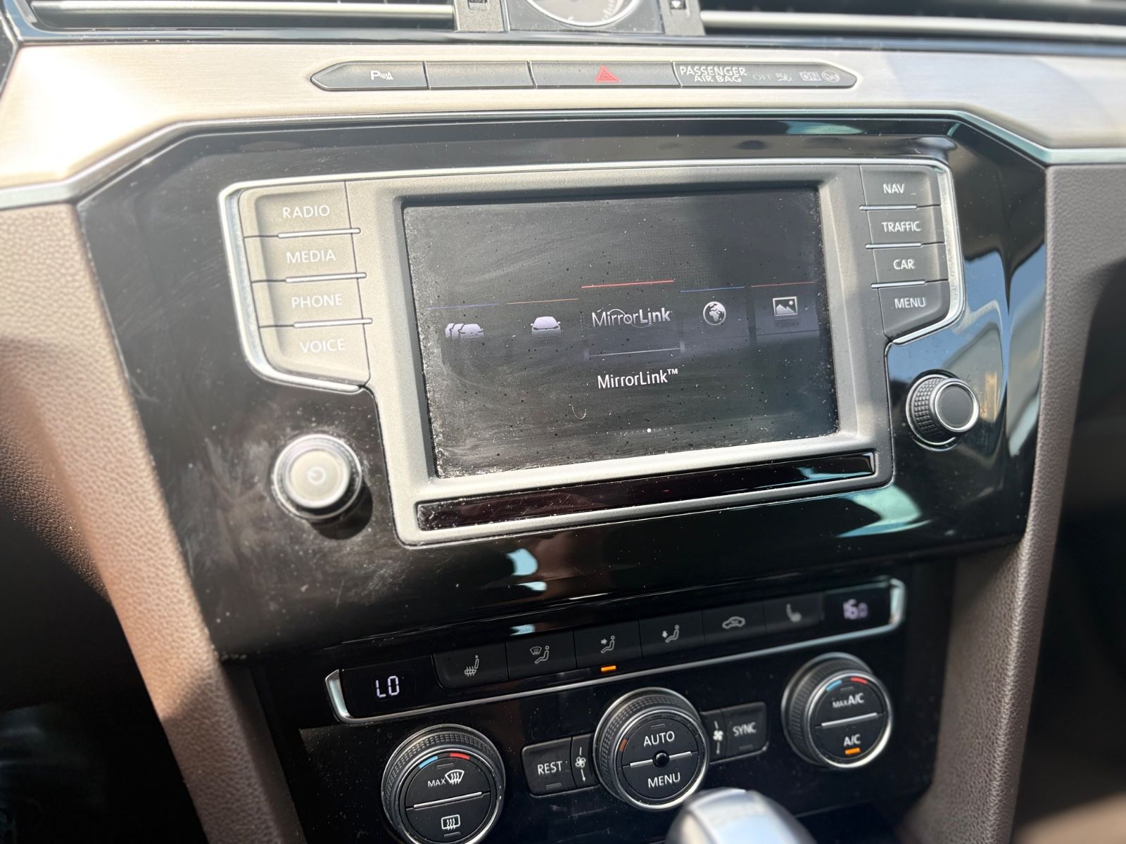 Fahrzeugabbildung Volkswagen PASSAT LIM. HIGHLINE *AUTOMATIK*ALCANTARA*SHZ*