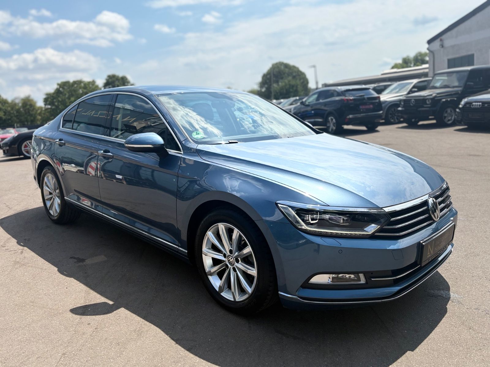 Fahrzeugabbildung Volkswagen PASSAT LIM. HIGHLINE *AUTOMATIK*ALCANTARA*SHZ*