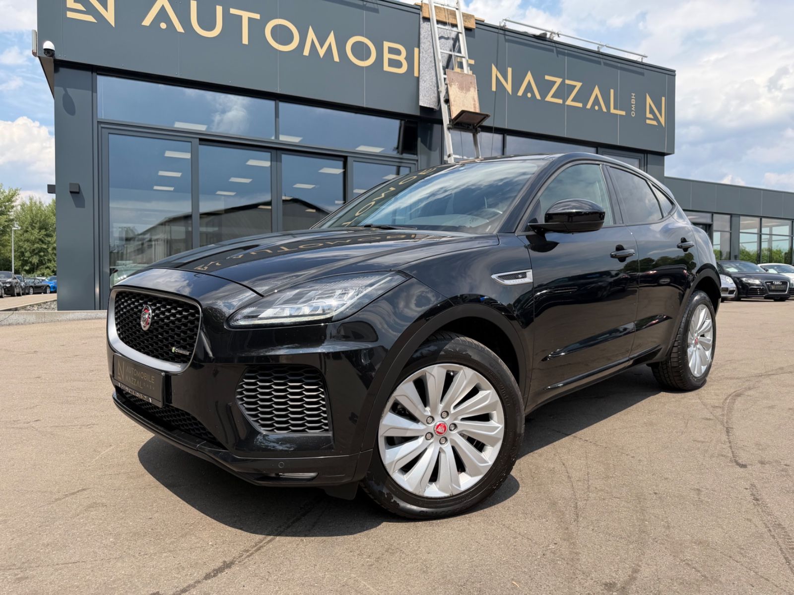 Fahrzeugabbildung Jaguar E-PACE R-DYNAMIC S AWD*LED*R-KAMERA*NAVI*