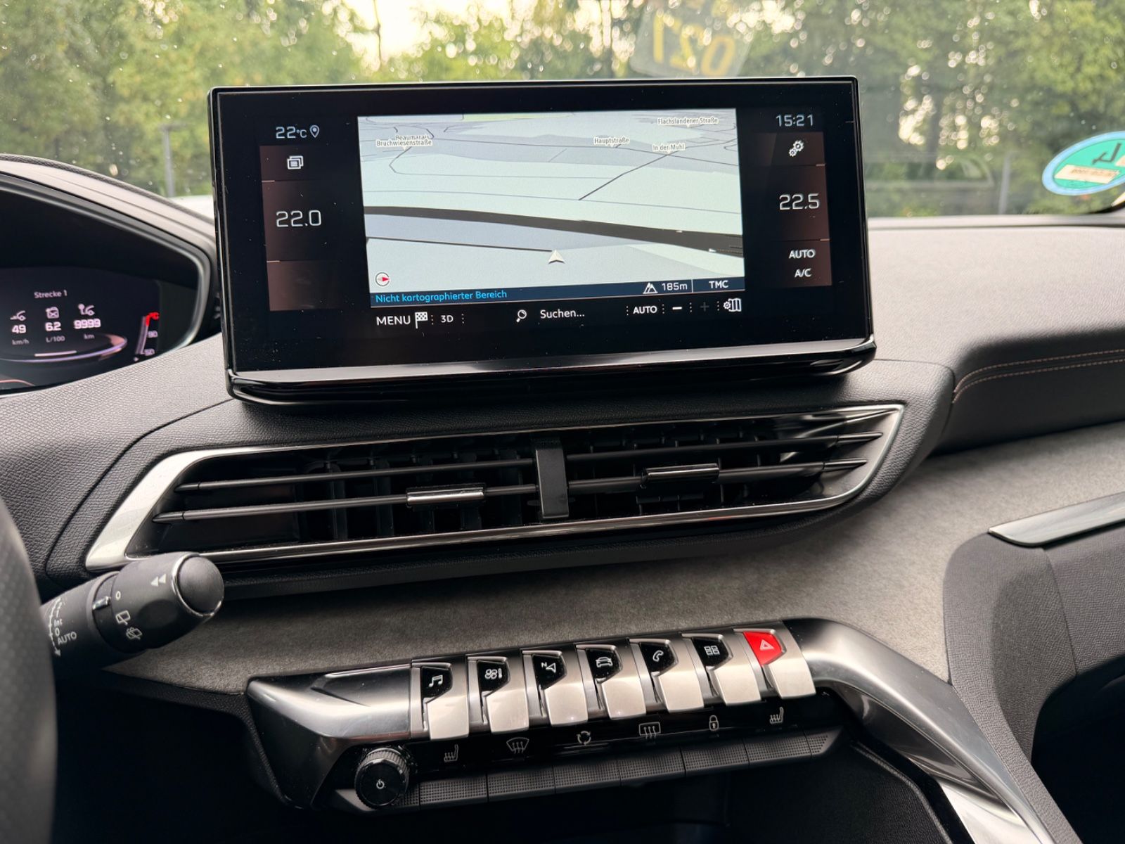 Fahrzeugabbildung Peugeot 5008 GT *AUT*7 SITZE*PANO*LED*TEILLEDER*KAM*NAVI
