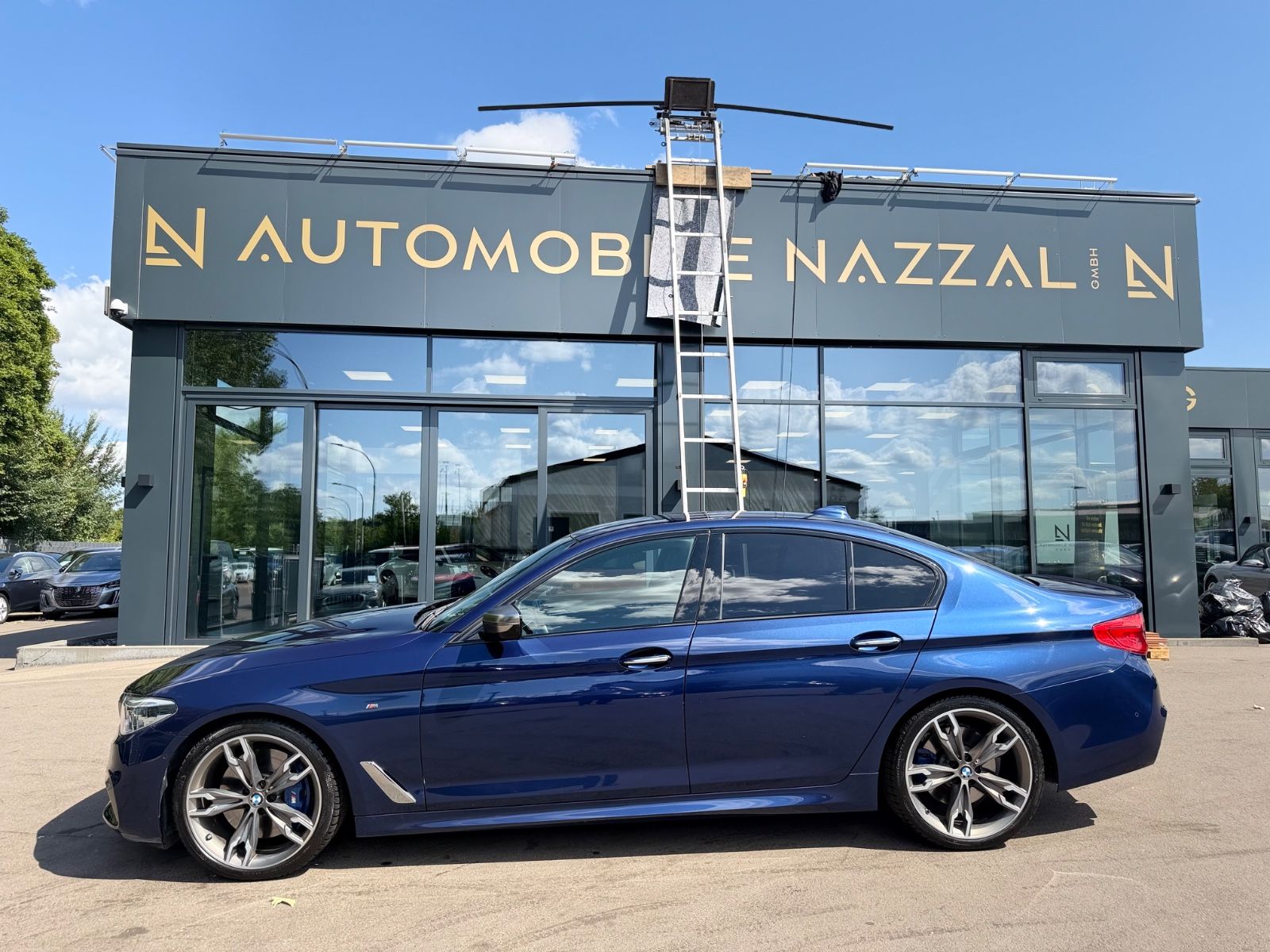 Fahrzeugabbildung BMW M550i xDRIVE*LIM*2.HD*LED*KAMERA*SHZ*COC*TOP*
