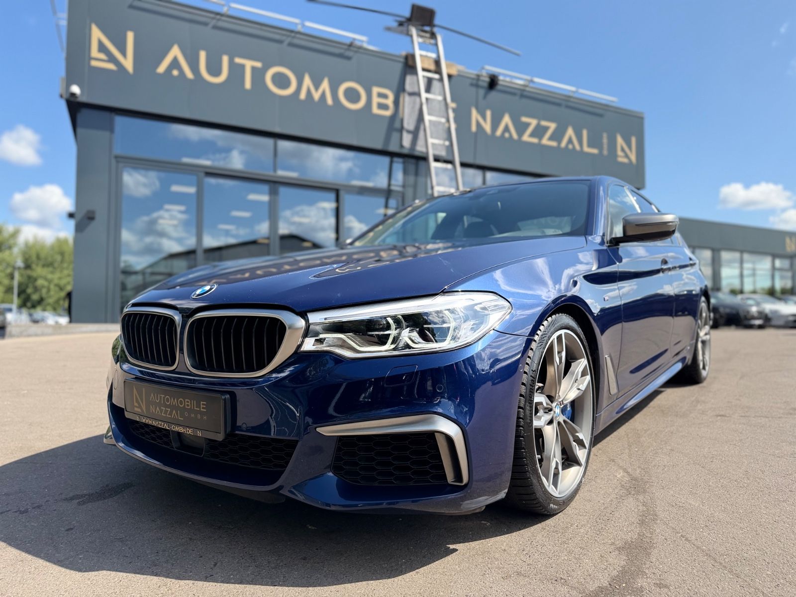 Fahrzeugabbildung BMW M550i xDRIVE*LIM*2.HD*LED*KAMERA*SHZ*COC*TOP*