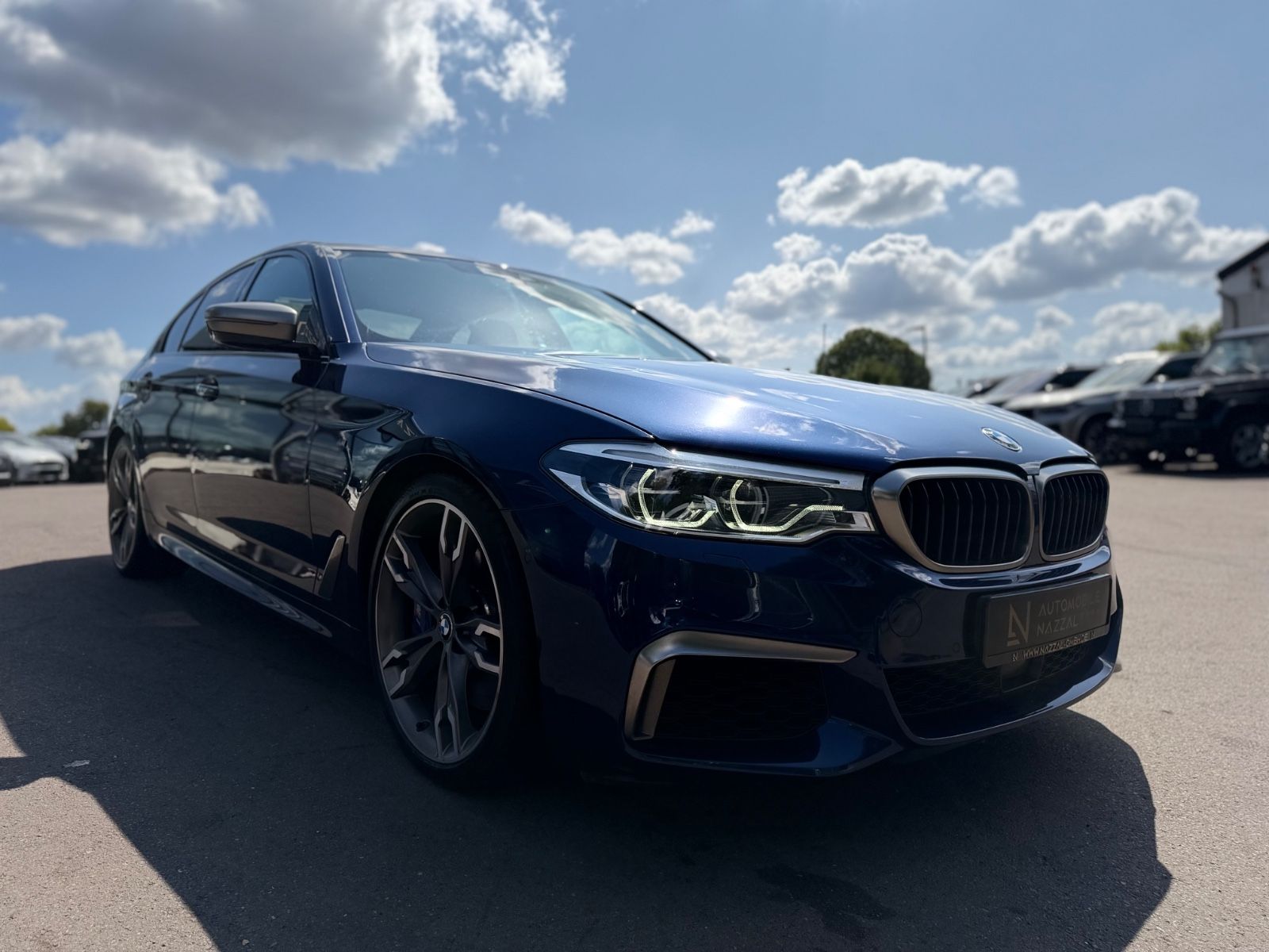Fahrzeugabbildung BMW M550i xDRIVE*LIM*2.HD*LED*KAMERA*SHZ*COC*TOP*