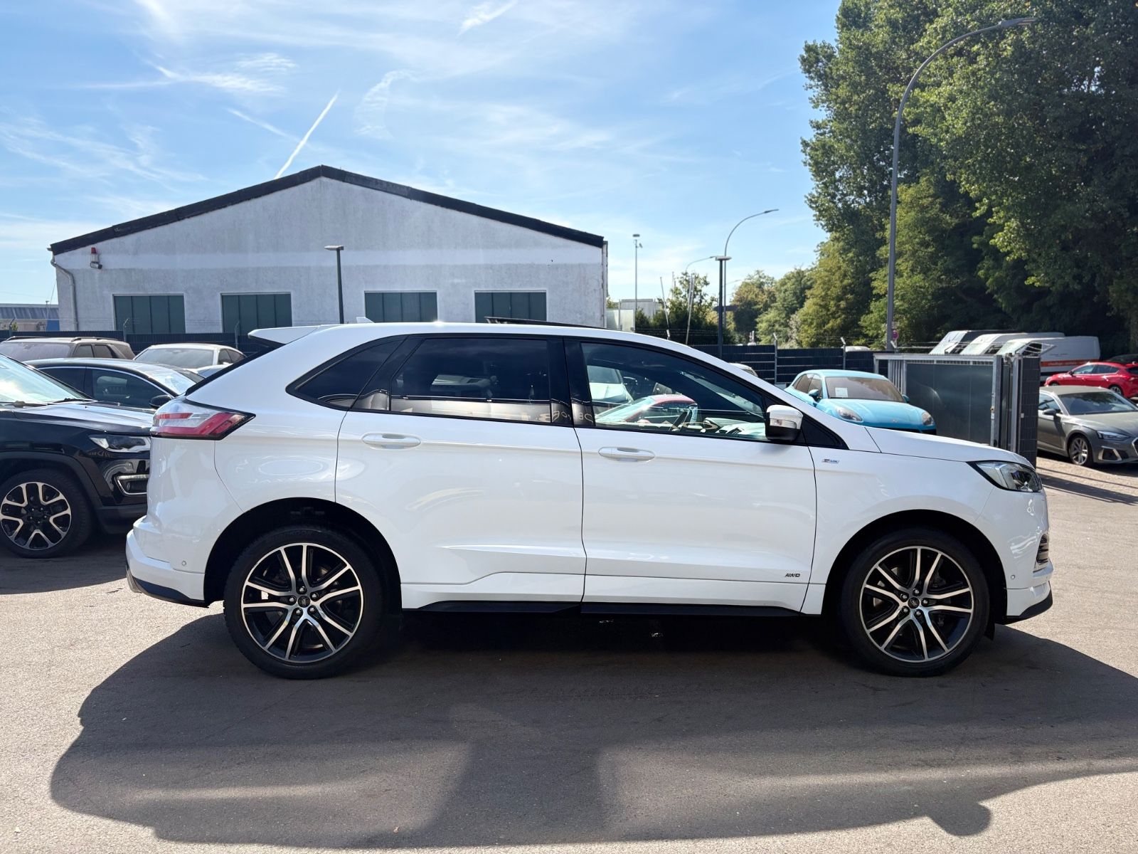 Fahrzeugabbildung Ford EDGE ST-LINE 4x4*LEDER*LED*NAVI*KAMERA*SHZ*