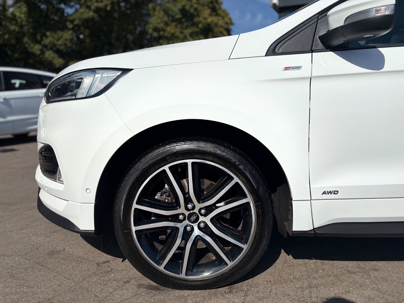 Fahrzeugabbildung Ford EDGE ST-LINE 4x4*LEDER*LED*NAVI*KAMERA*SHZ*