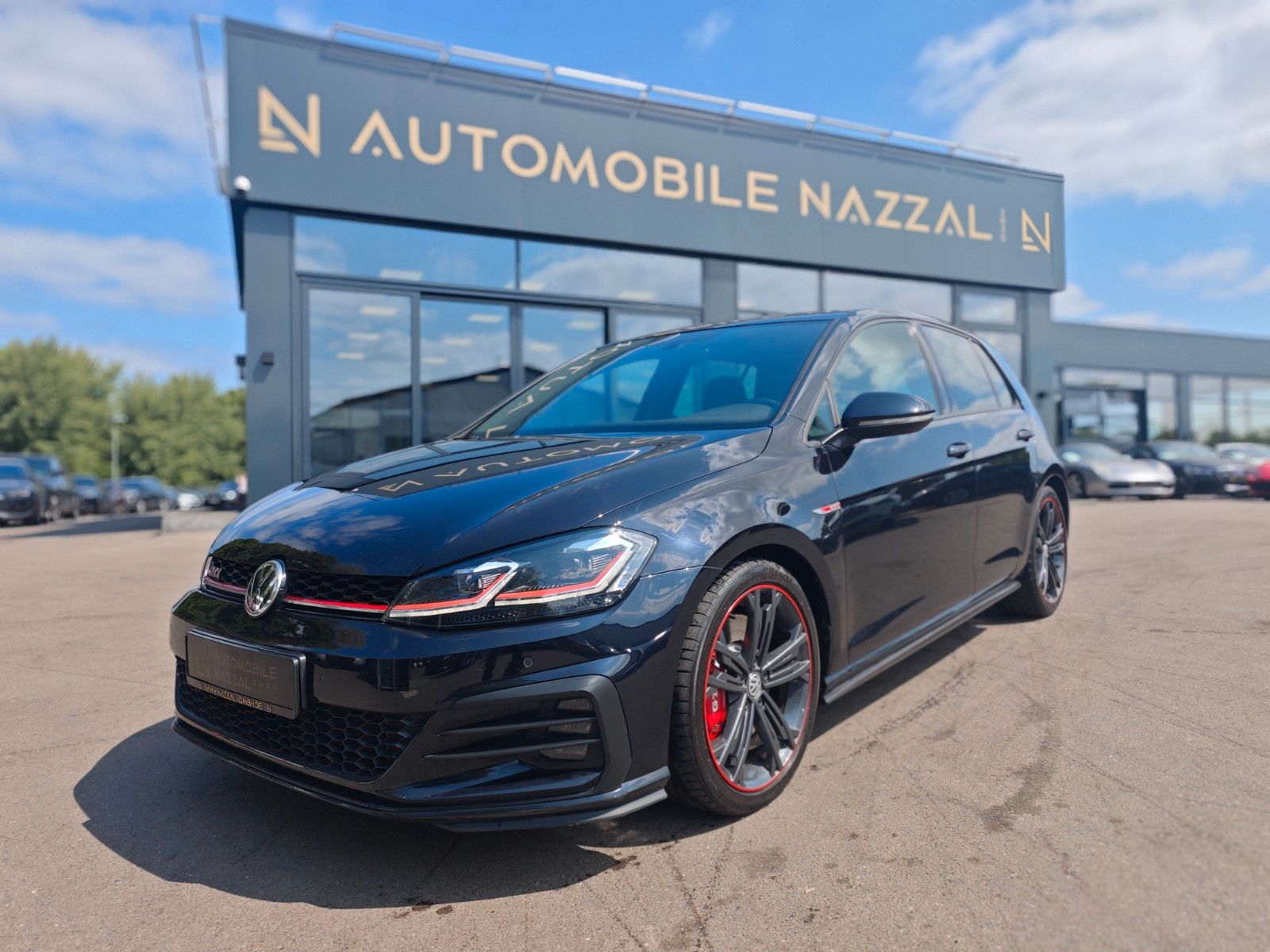 Fahrzeugabbildung Volkswagen GOLF VII LIM. PERFORMANCE *FACELIFT*VIRTUELL*KAM