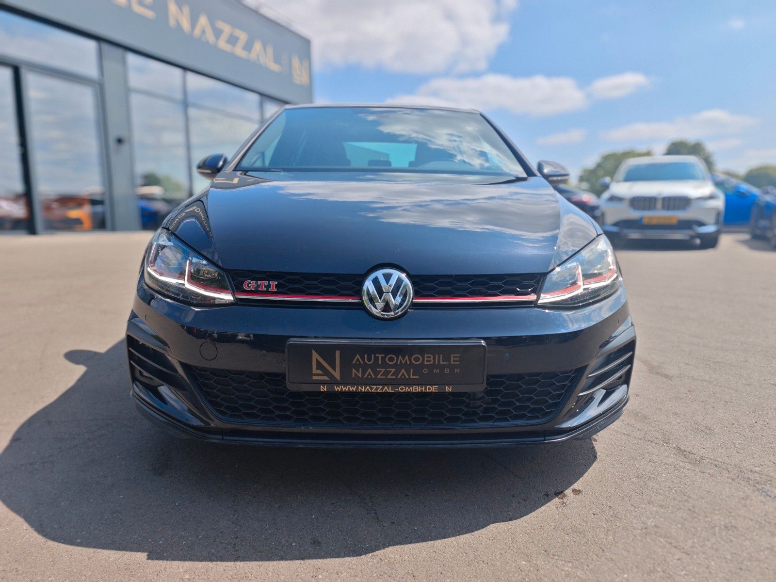 Fahrzeugabbildung Volkswagen GOLF VII LIM. PERFORMANCE *FACELIFT*VIRTUELL*KAM
