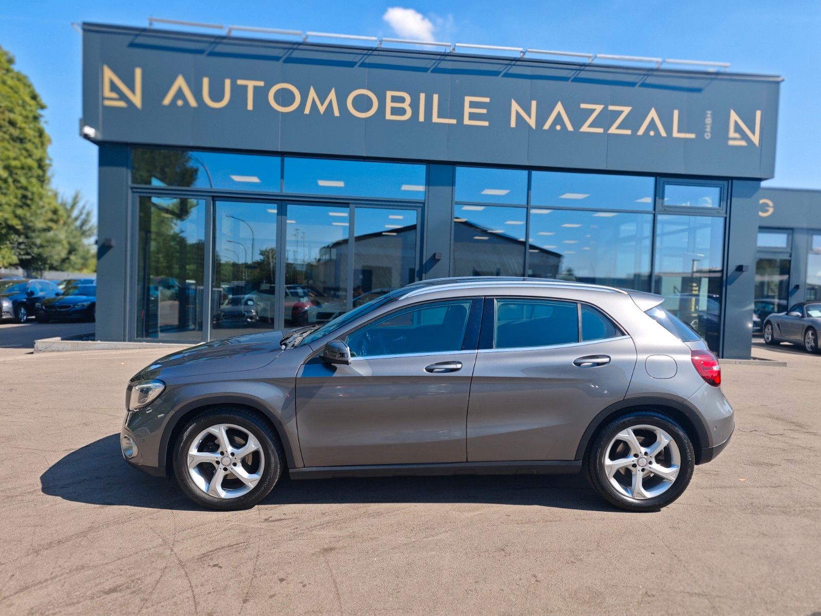 Fahrzeugabbildung Mercedes-Benz GLA 200 *EXCLUSIVE PAKET/URBAN-LINE/LEDER/1.HD*