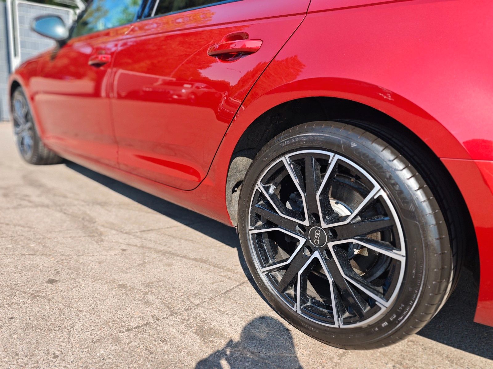 Fahrzeugabbildung Audi A4 AVANT S LINE 40 TDI QUATTRO*PANORAMA*LED*