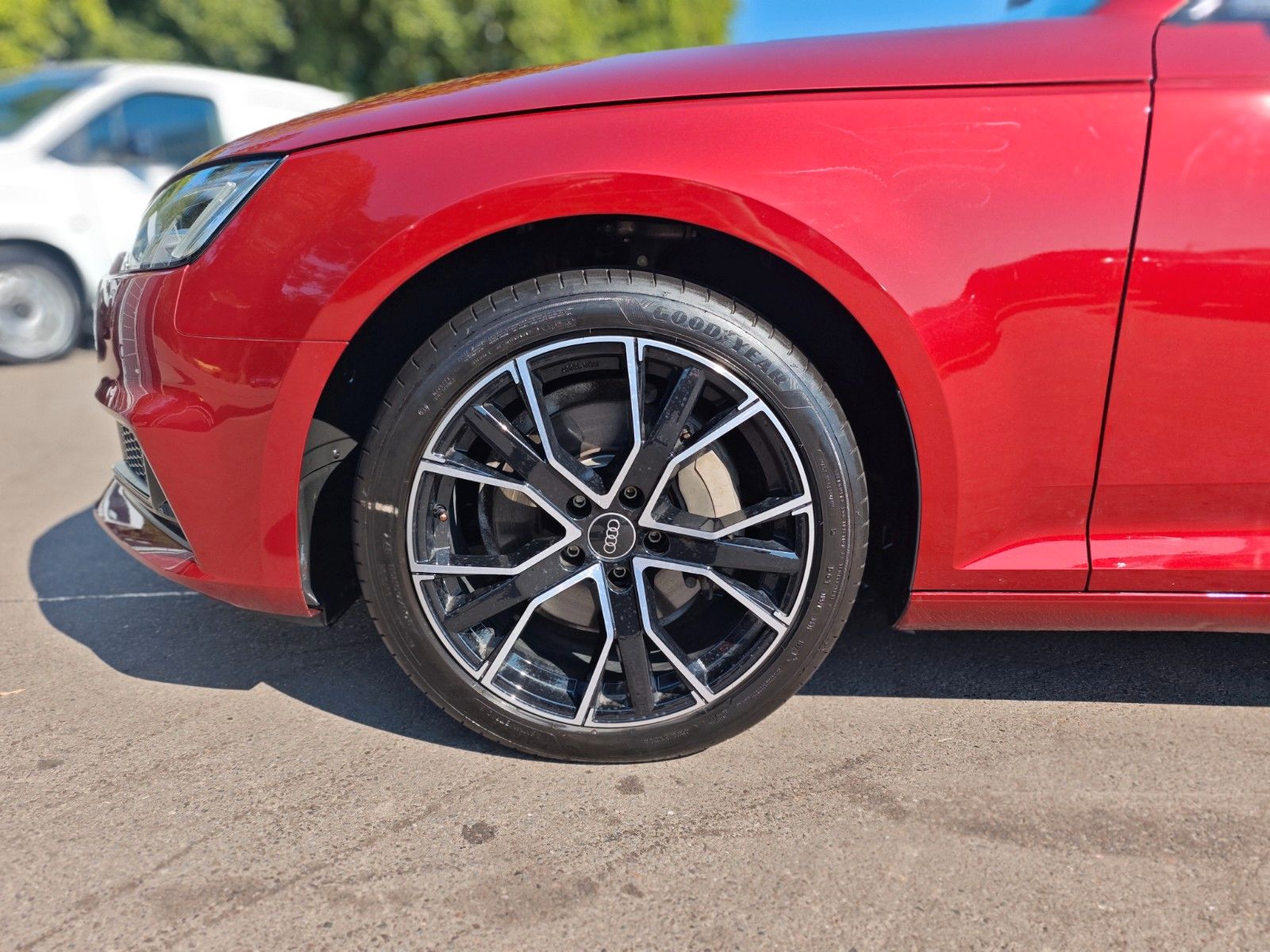 Fahrzeugabbildung Audi A4 AVANT S LINE 40 TDI QUATTRO*PANORAMA*LED*