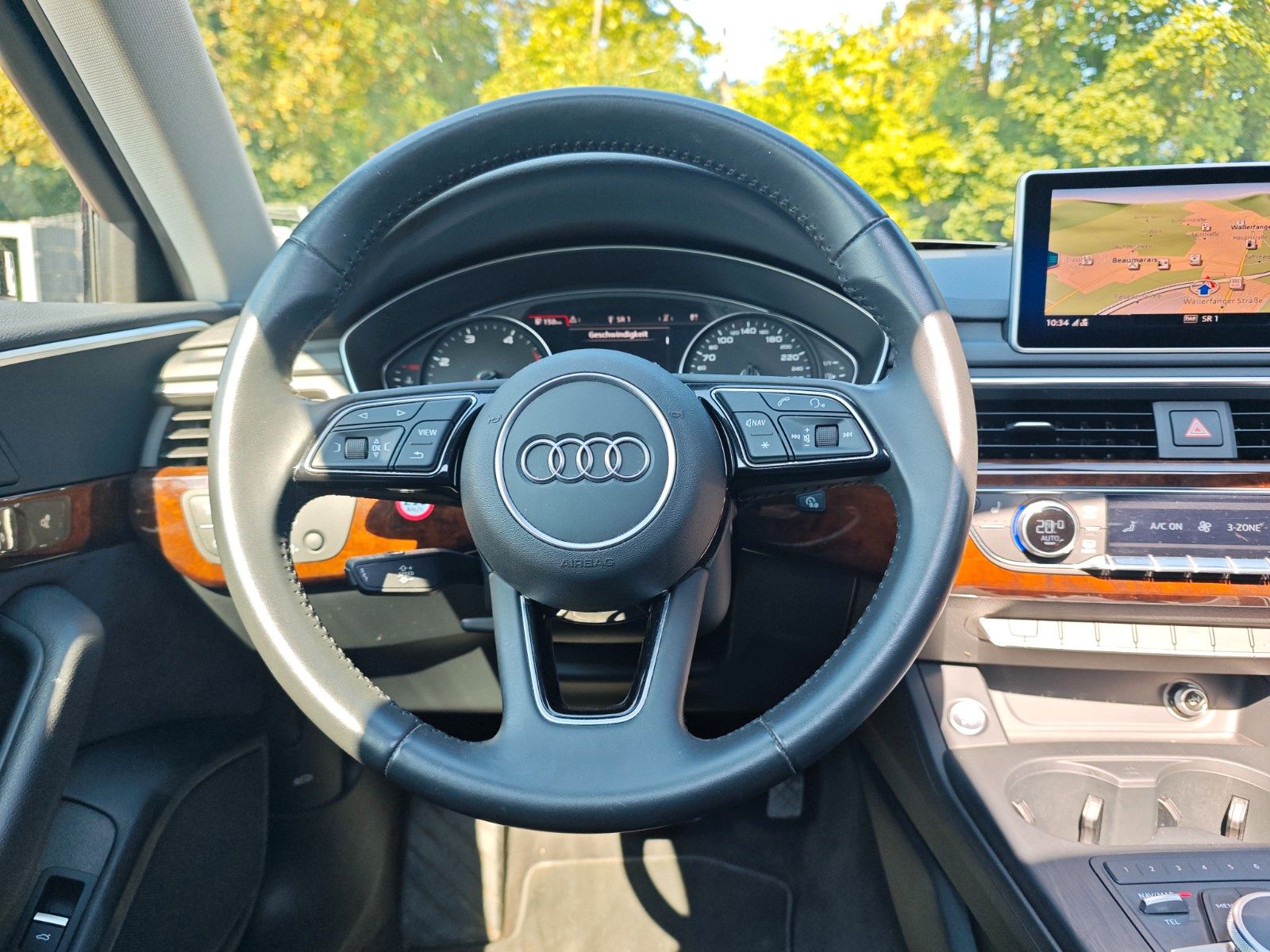 Fahrzeugabbildung Audi A4 AVANT S LINE 40 TDI QUATTRO*PANORAMA*LED*