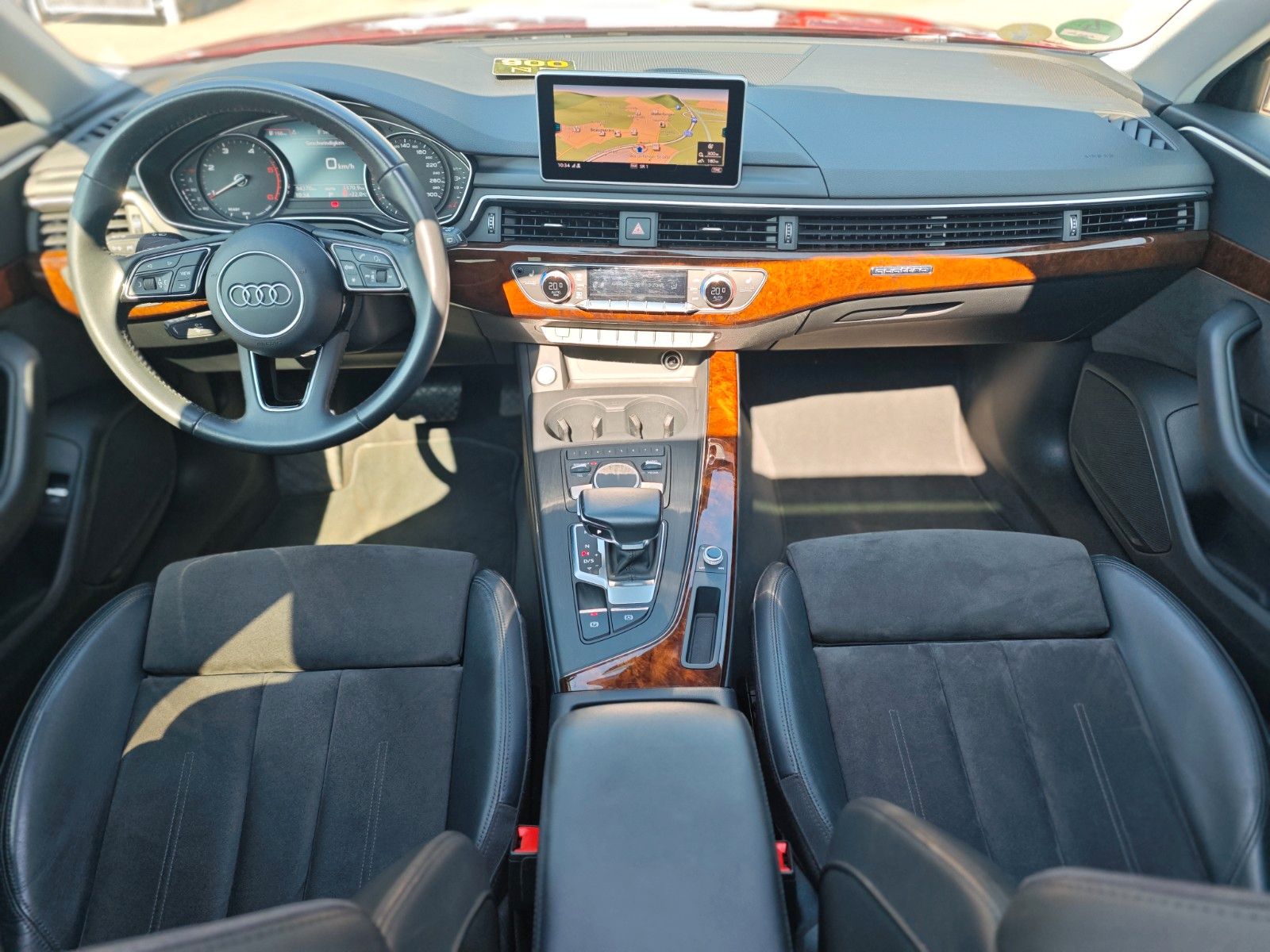 Fahrzeugabbildung Audi A4 AVANT S LINE 40 TDI QUATTRO*PANORAMA*LED*