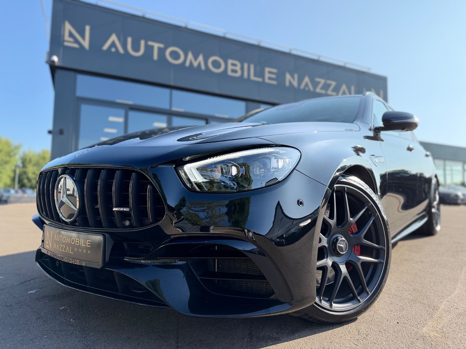Fahrzeugabbildung Mercedes-Benz E 63S AMG 4M*FACELIFT*NIGHT PAKET*PANORAMA*HUD*