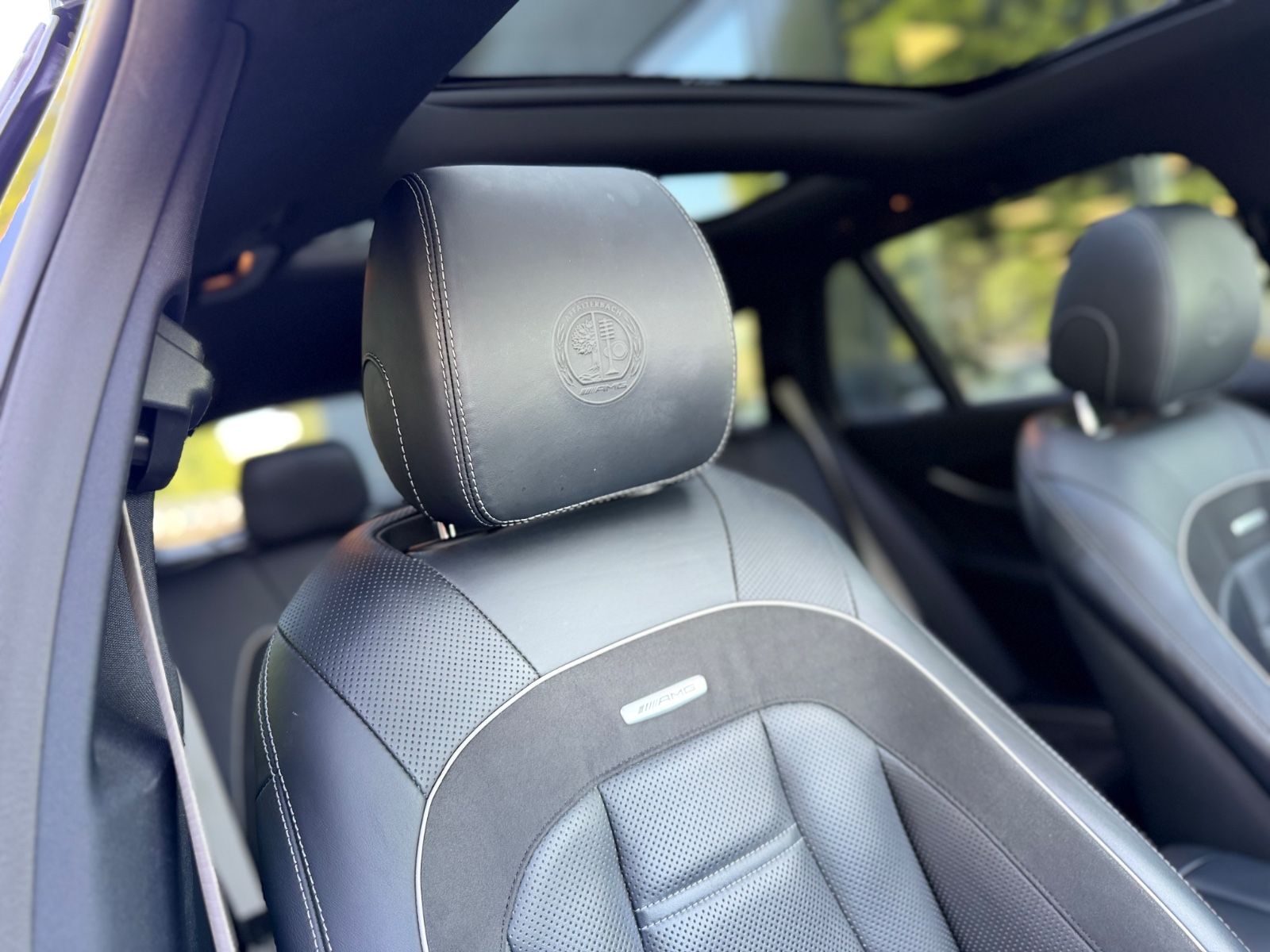 Fahrzeugabbildung Mercedes-Benz E 63S AMG 4M*FACELIFT*NIGHT PAKET*PANORAMA*HUD*