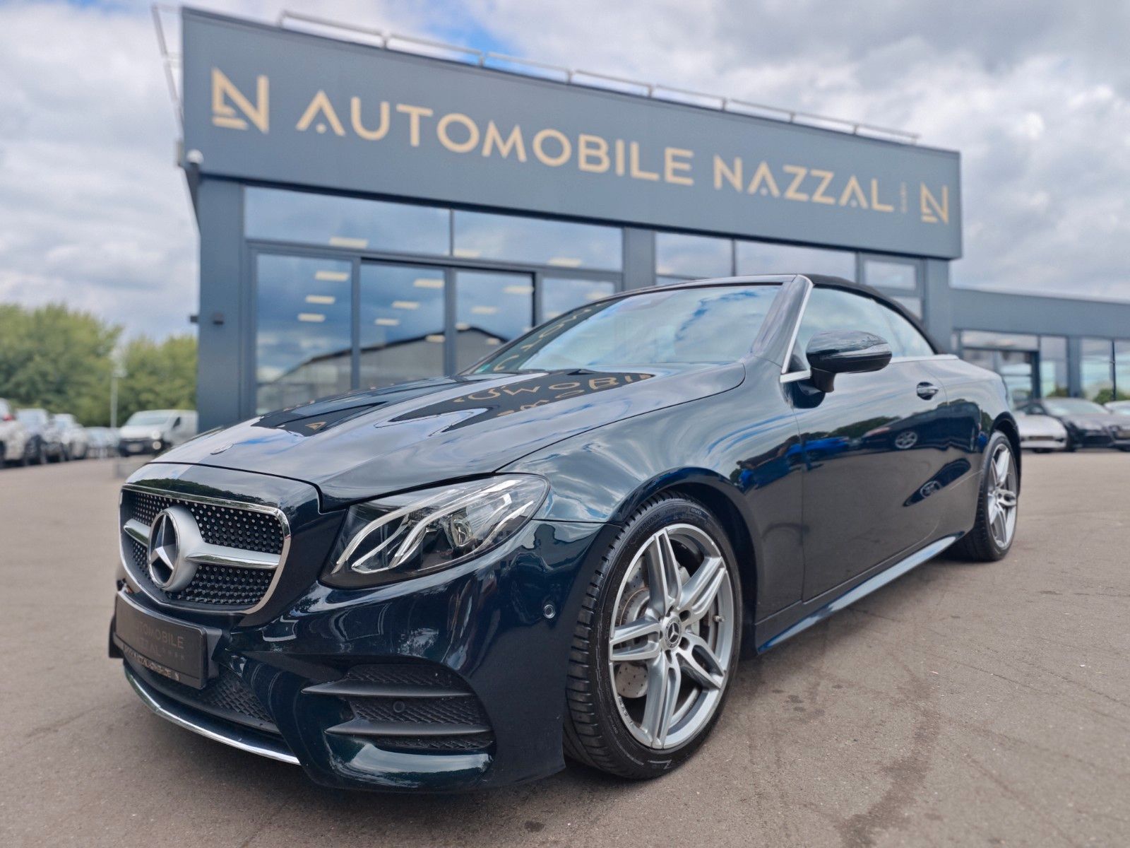 Fahrzeugabbildung Mercedes-Benz E 220 CABRIO*BURMESTER*WIDESCREEN*AMG LINE*LED*