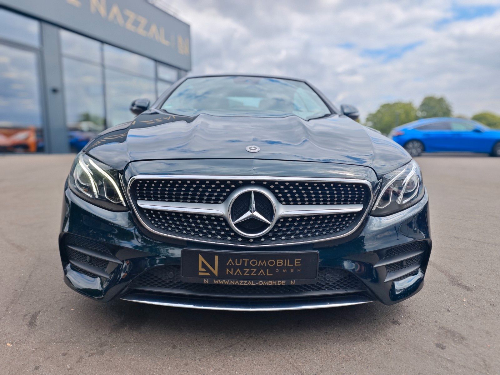 Fahrzeugabbildung Mercedes-Benz E 220 CABRIO*BURMESTER*WIDESCREEN*AMG LINE*LED*