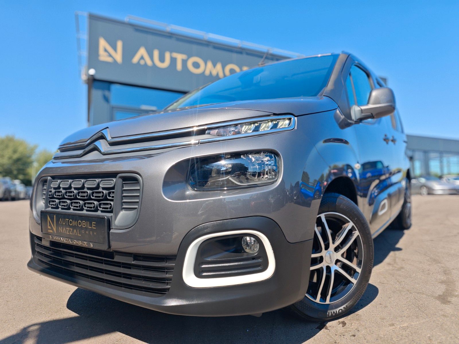 Fahrzeugabbildung Citroën BERLINGO FEEL M*2X SCHIEBETÜR*NAVI*SITZHEIZUNG
