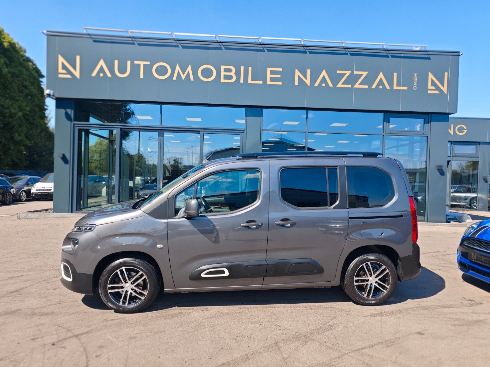Fahrzeugabbildung Citroën BERLINGO FEEL M*2X SCHIEBETÜR*NAVI*SITZHEIZUNG