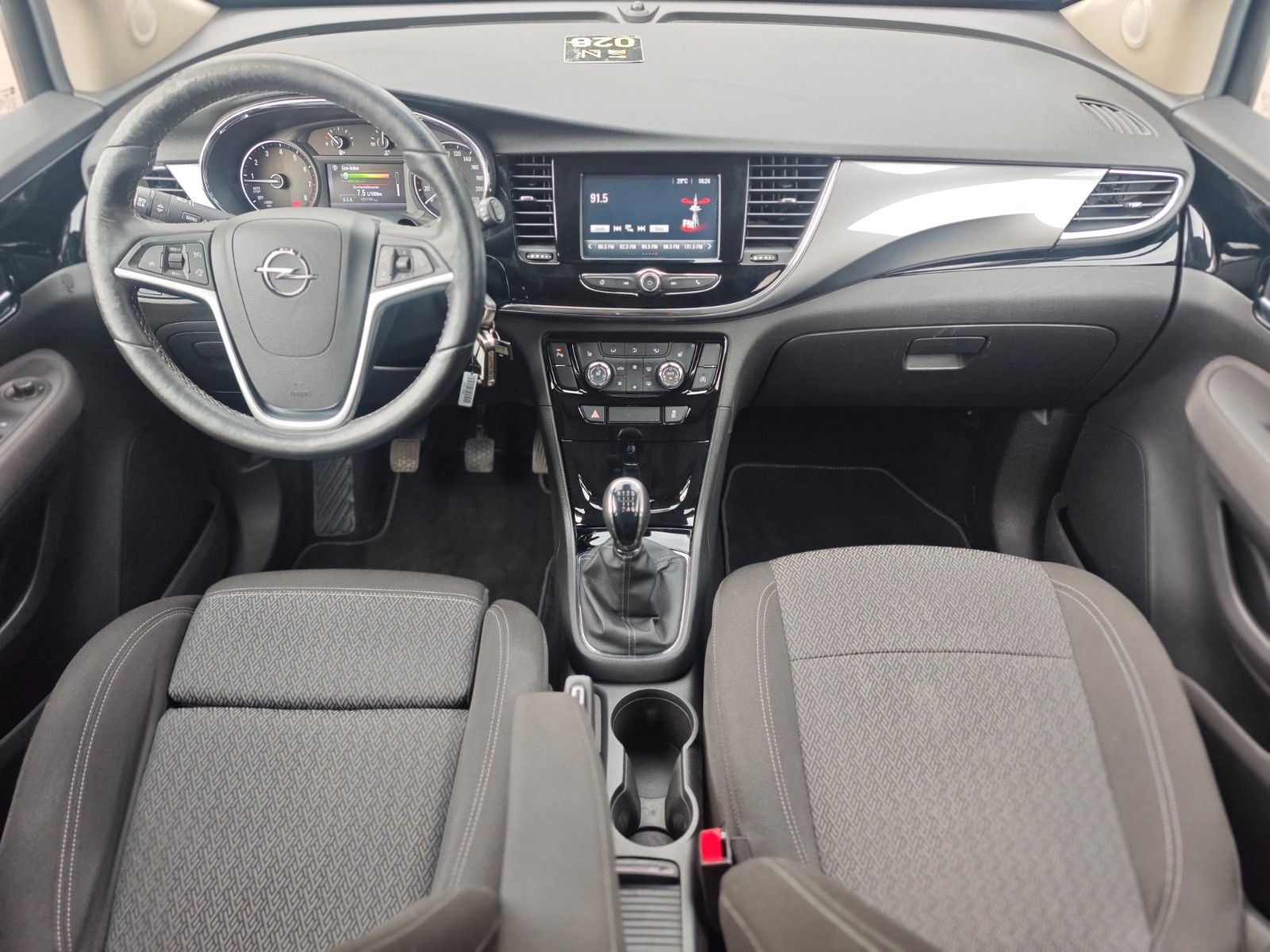 Fahrzeugabbildung Opel MOKKA X ACTIVE*LENKRADHEIZUNG*KAMERA*SITZHEIZUNG