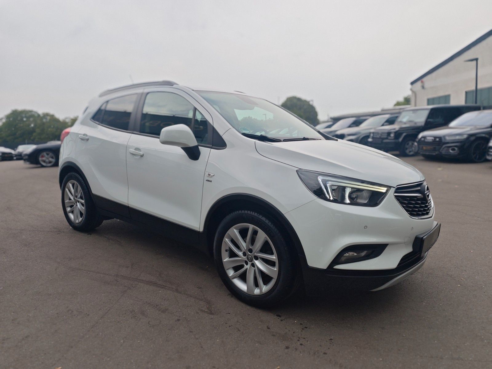 Fahrzeugabbildung Opel MOKKA X ACTIVE*LENKRADHEIZUNG*KAMERA*SITZHEIZUNG