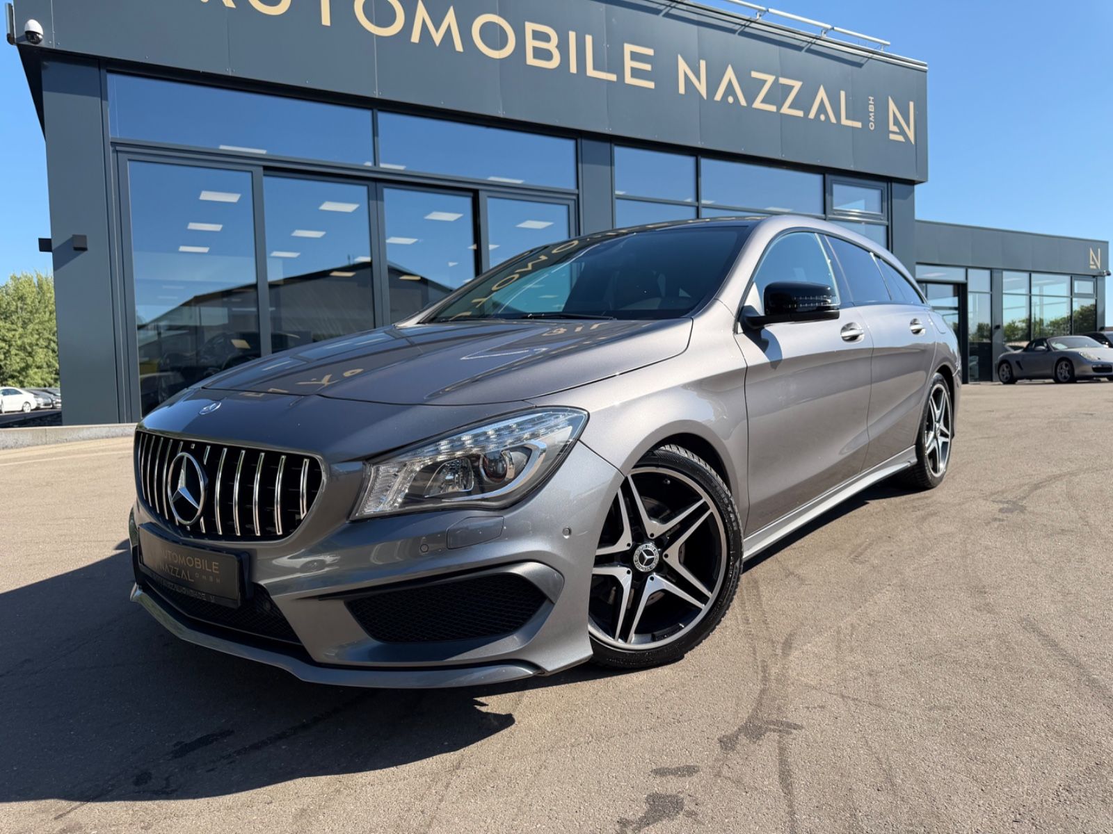Fahrzeugabbildung Mercedes-Benz CLA 250 SHOOTING BRAKE AMG-LINE *AUT*NAVI*PANO*