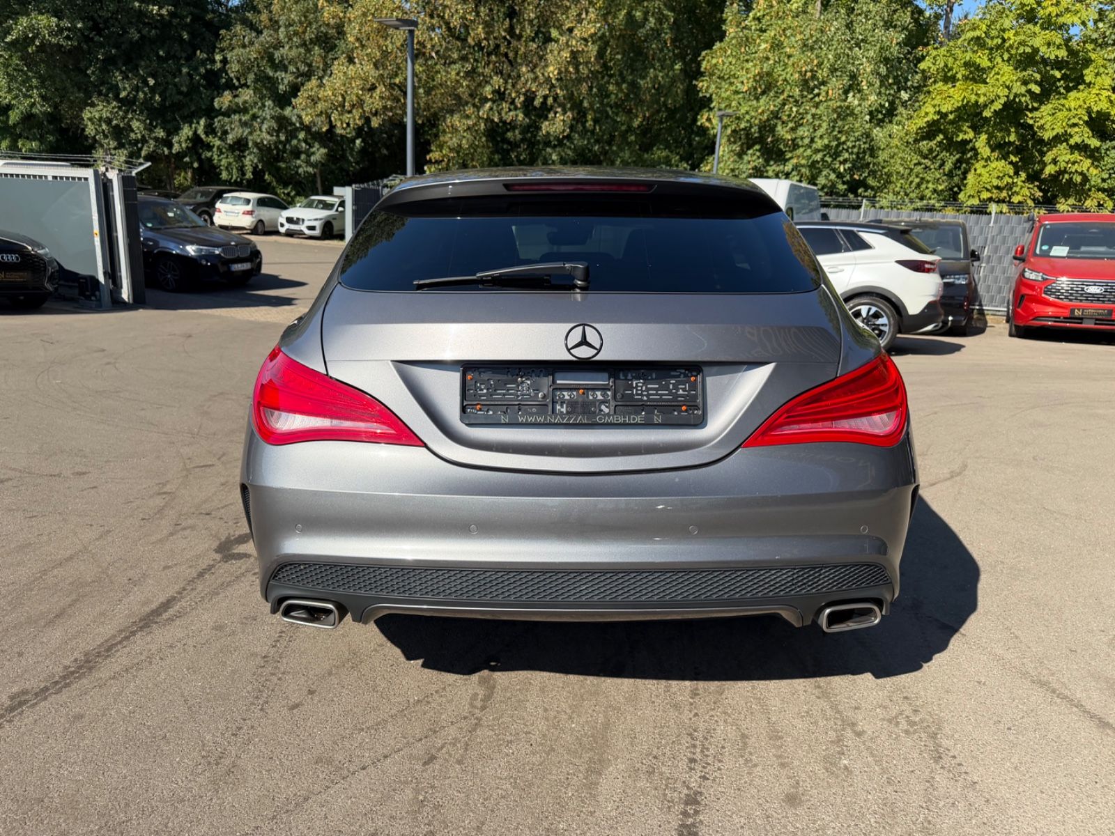 Fahrzeugabbildung Mercedes-Benz CLA 250 SHOOTING BRAKE AMG-LINE *AUT*NAVI*PANO*