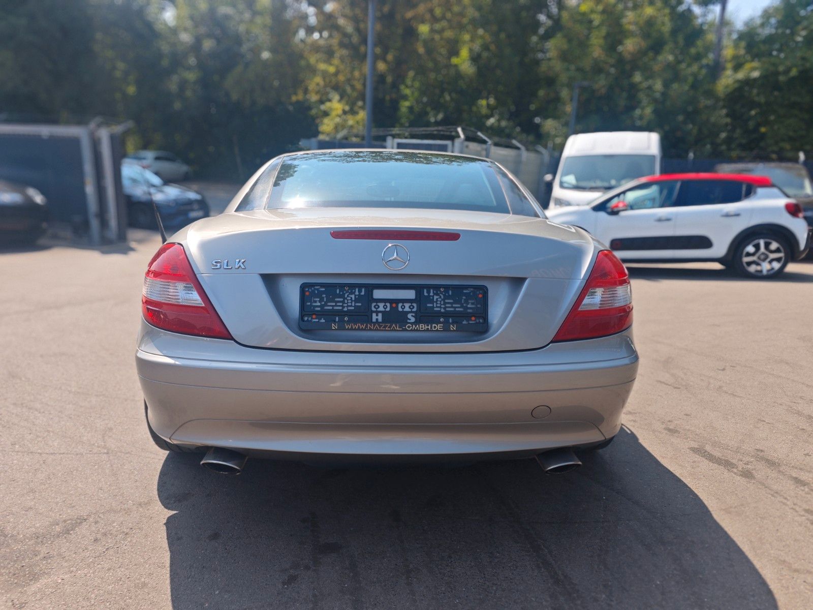 Fahrzeugabbildung Mercedes-Benz SLK 200 SLK ROADSTER*SHZ*KLIMAAUTO.*TEMPOMAT*
