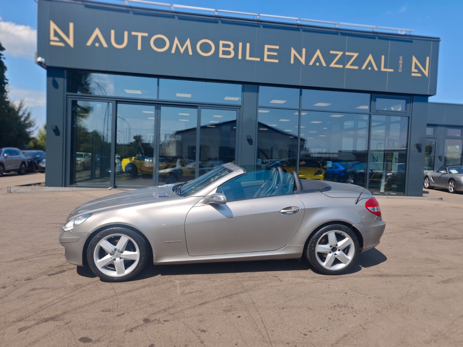 Fahrzeugabbildung Mercedes-Benz SLK 200 SLK ROADSTER*SHZ*KLIMAAUTO.*TEMPOMAT*
