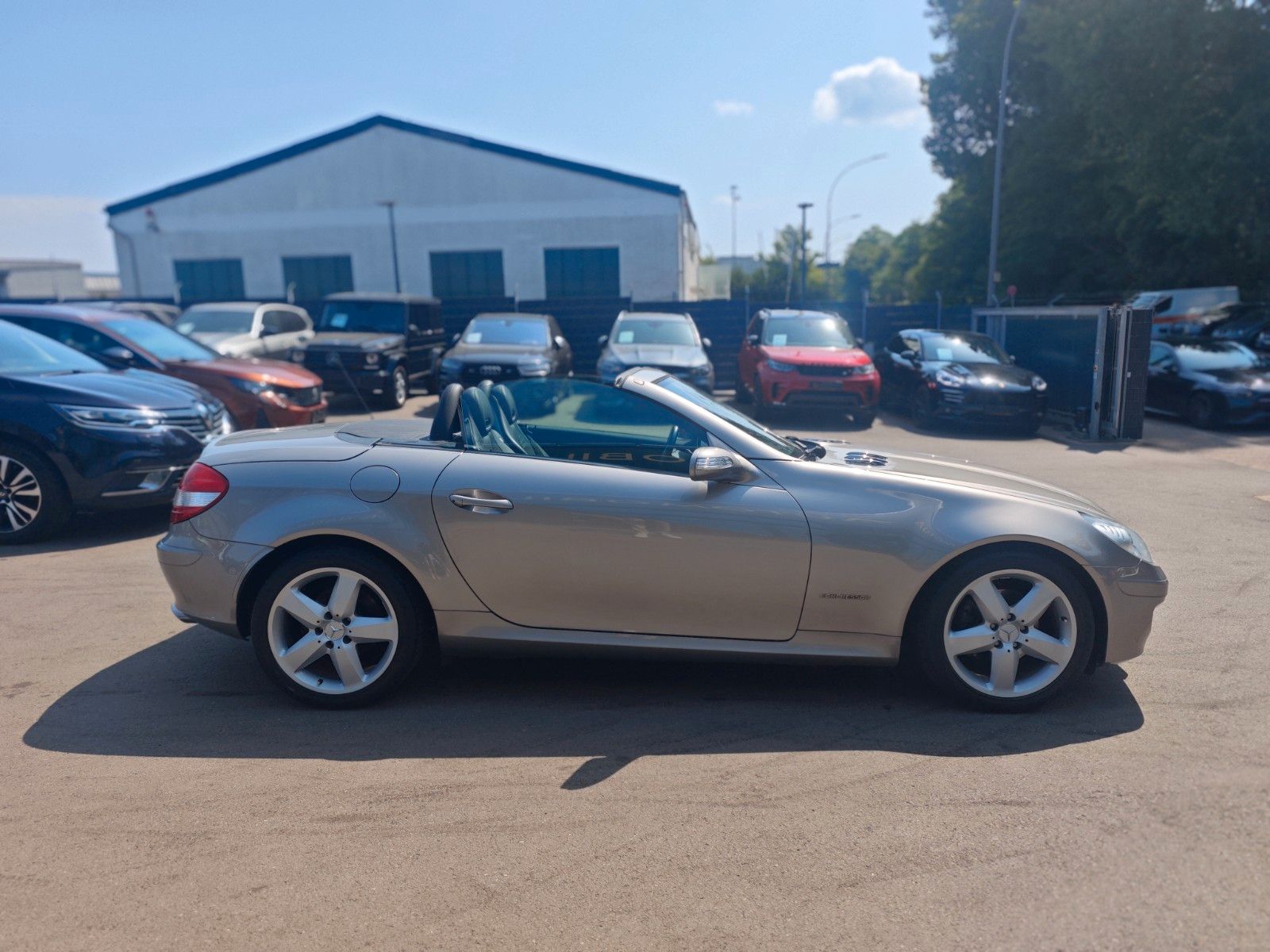 Fahrzeugabbildung Mercedes-Benz SLK 200 SLK ROADSTER*SHZ*KLIMAAUTO.*TEMPOMAT*