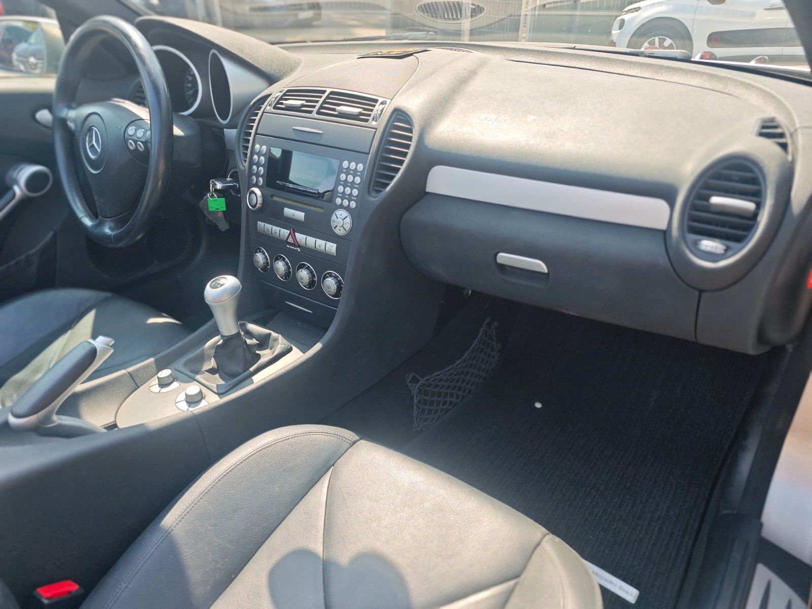 Fahrzeugabbildung Mercedes-Benz SLK 200 SLK ROADSTER*SHZ*KLIMAAUTO.*TEMPOMAT*