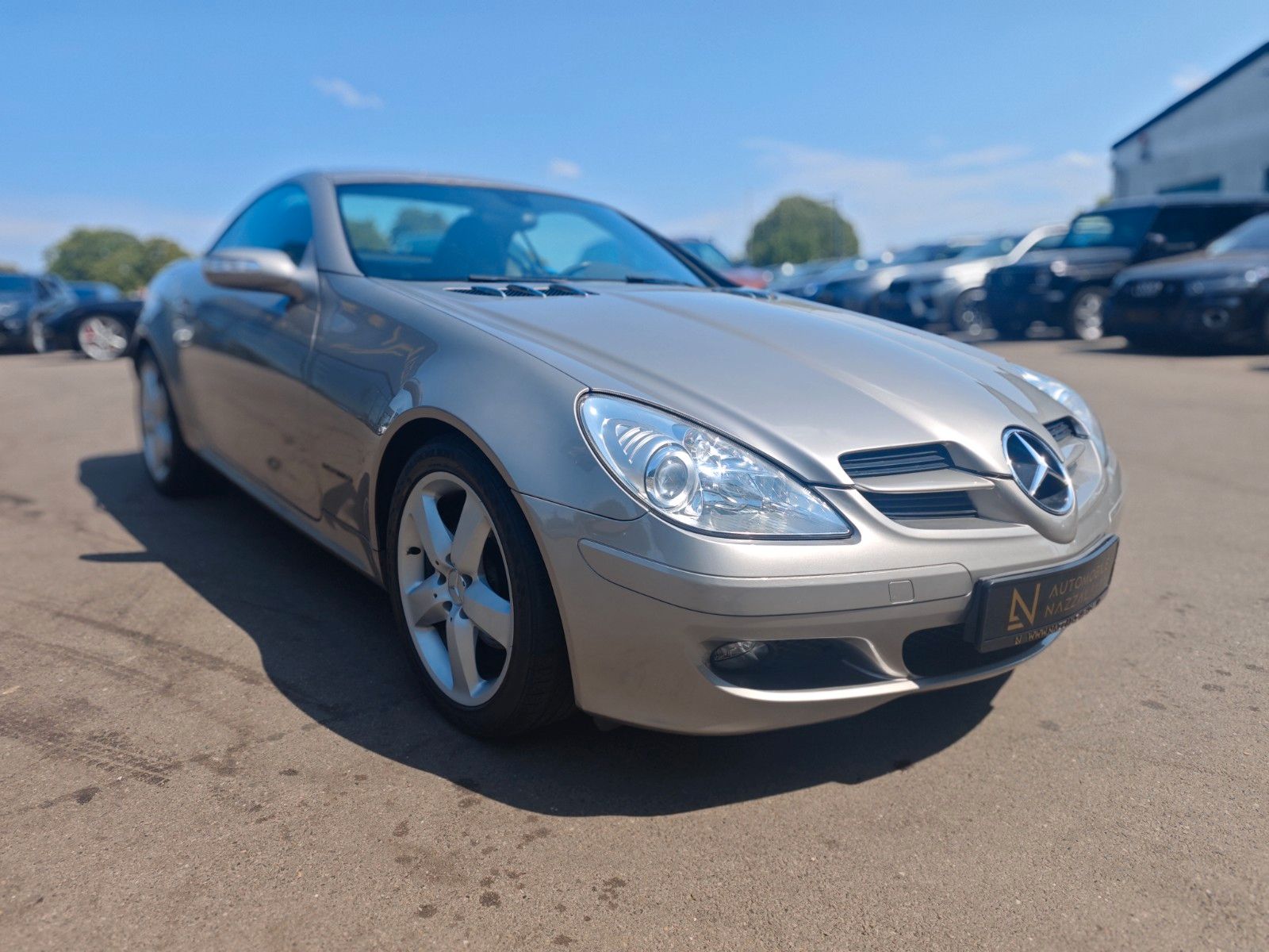 Fahrzeugabbildung Mercedes-Benz SLK 200 SLK ROADSTER*SHZ*KLIMAAUTO.*TEMPOMAT*