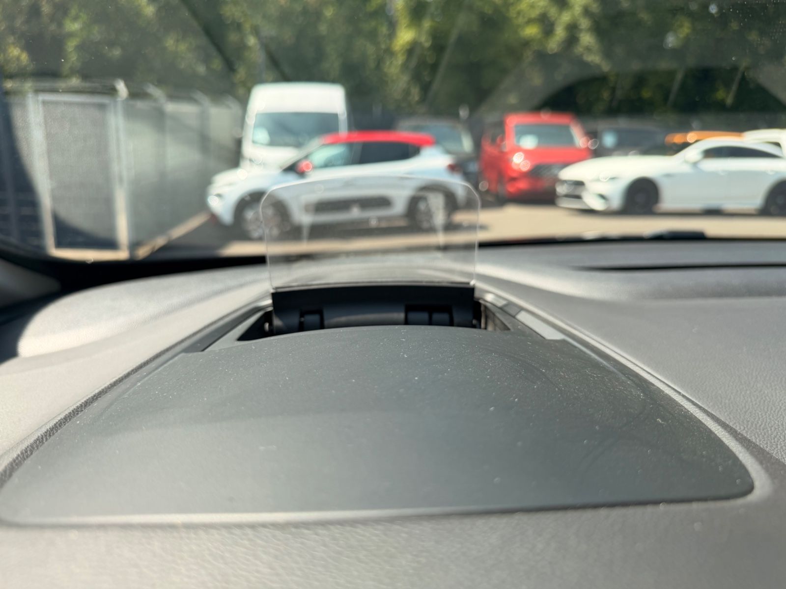Fahrzeugabbildung Renault ESPACE V INITIALE PARIS*7 SITZER*AUT*BOSE*MATRIX
