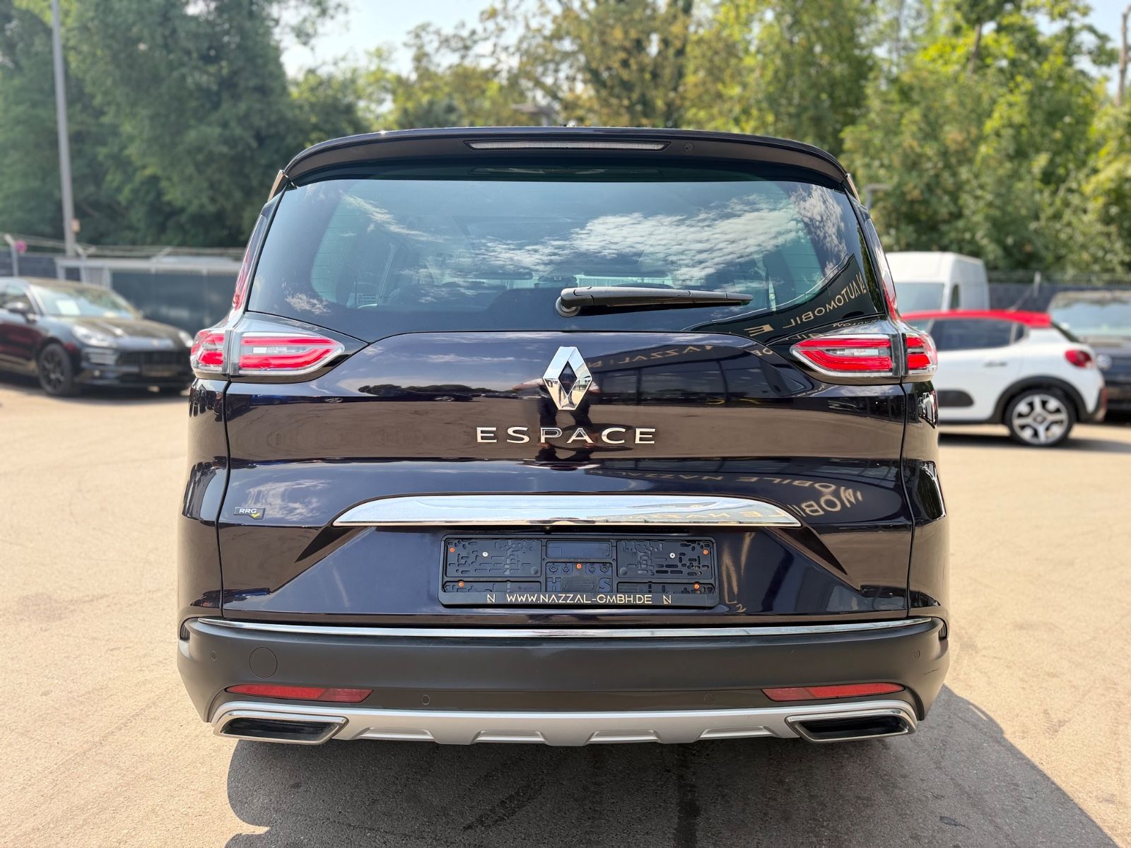 Fahrzeugabbildung Renault ESPACE V INITIALE PARIS*7 SITZER*AUT*BOSE*MATRIX
