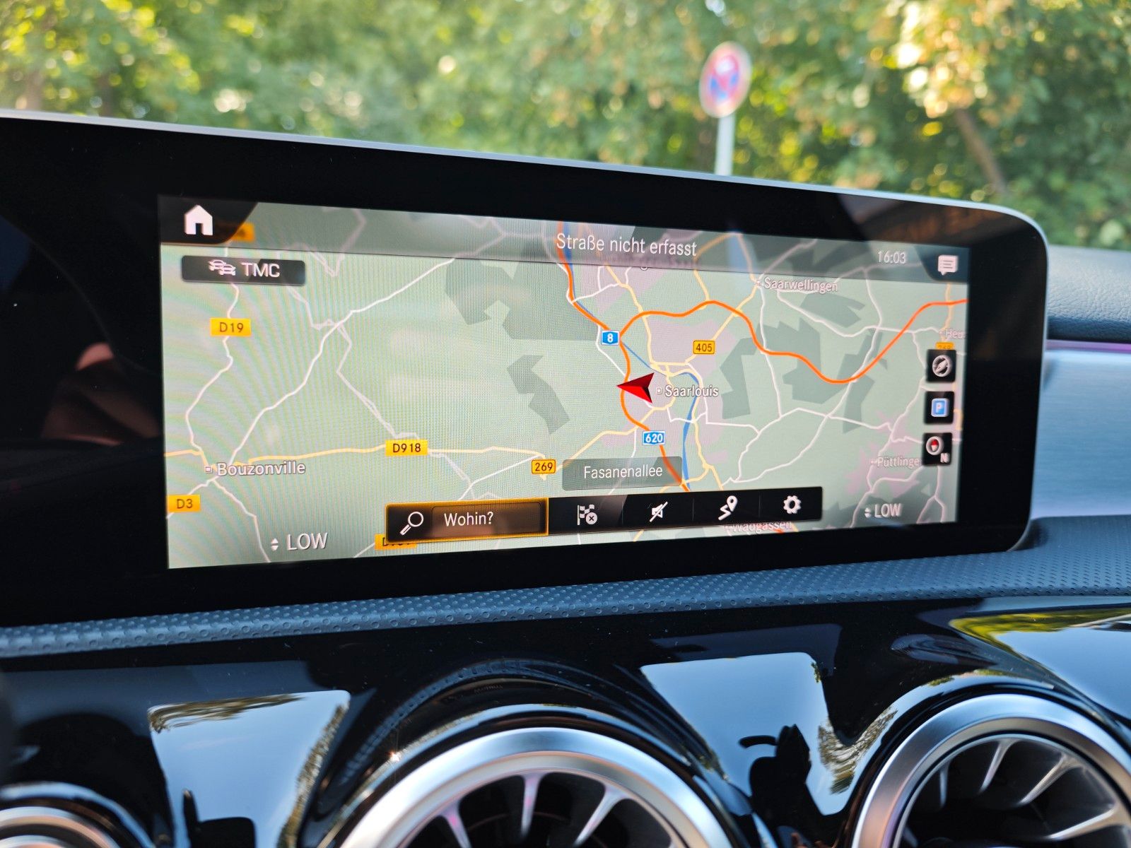 Fahrzeugabbildung Mercedes-Benz A 35 AMG 4MATIC *MULTIBEAM*BURMESTER*ASSIST*