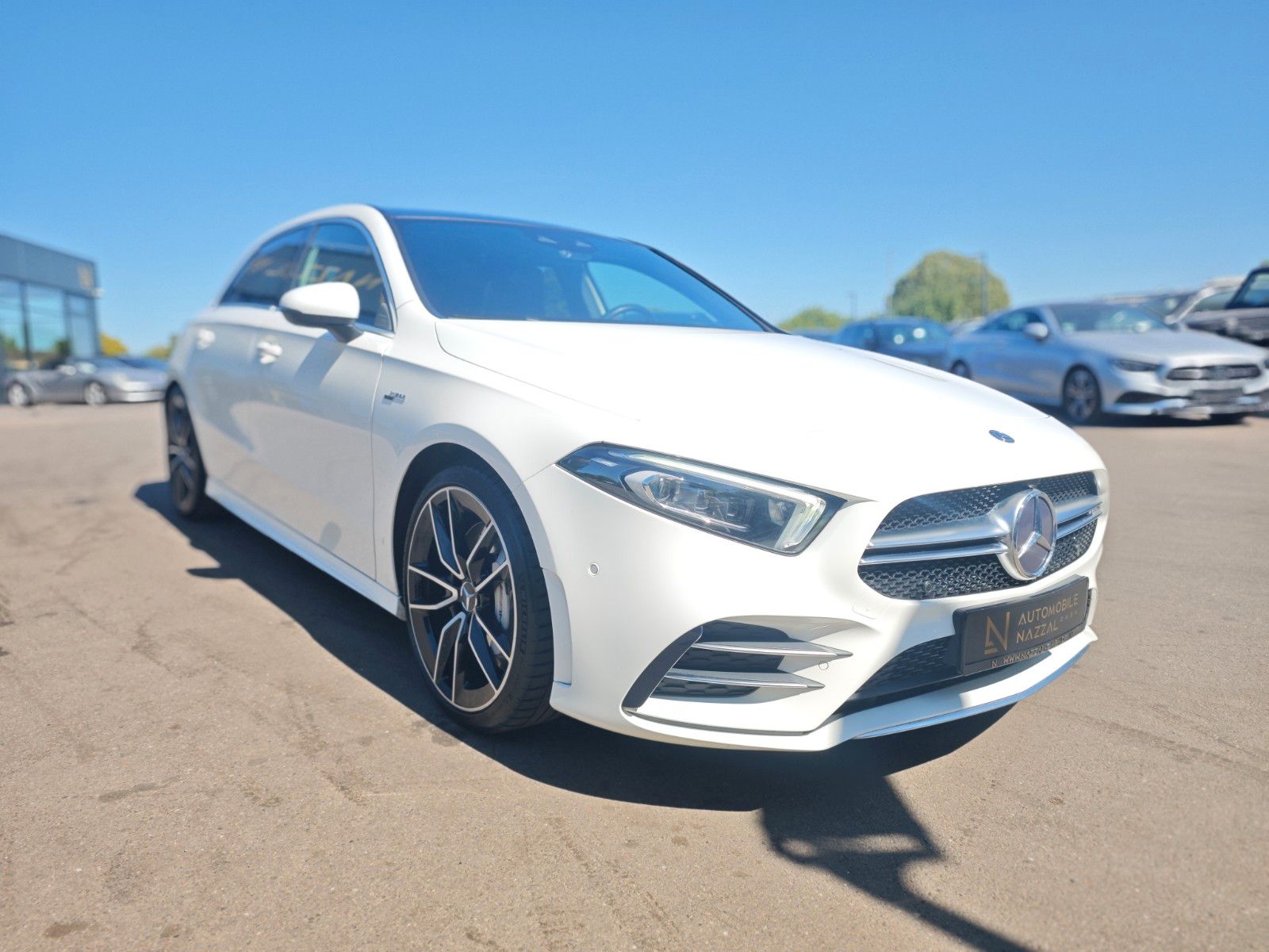 Fahrzeugabbildung Mercedes-Benz A 35 AMG 4MATIC *MULTIBEAM*BURMESTER*ASSIST*